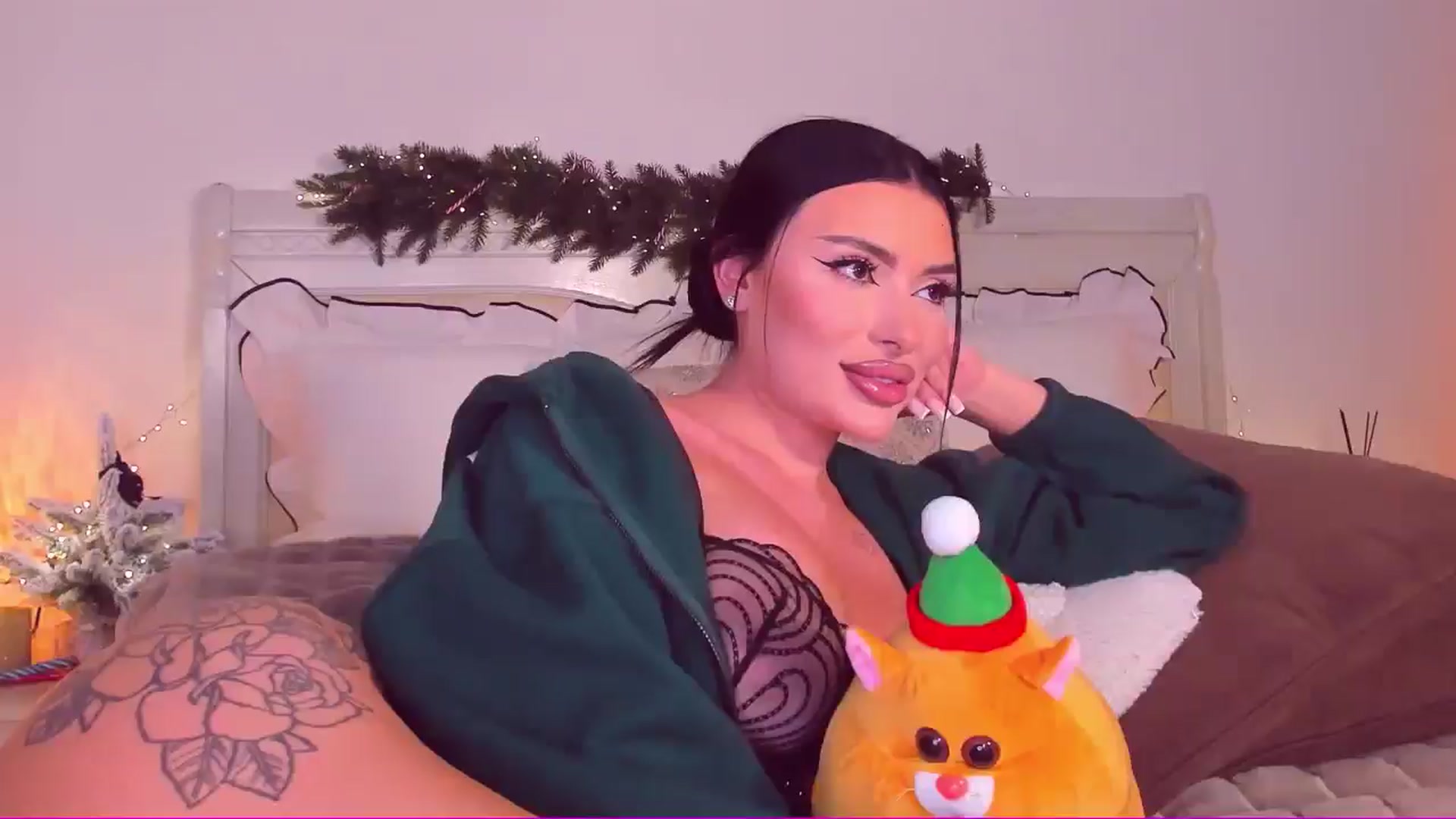Gallery image thumbnail from Mary_Harris_'s myfreecams stream on, 01/13/2025, 06:12 image 1 of 20