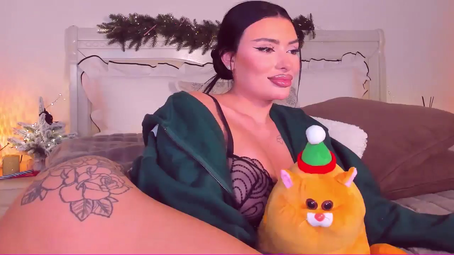 Gallery image thumbnail from Mary_Harris_'s myfreecams stream on, 01/13/2025, 06:12 image 9 of 20