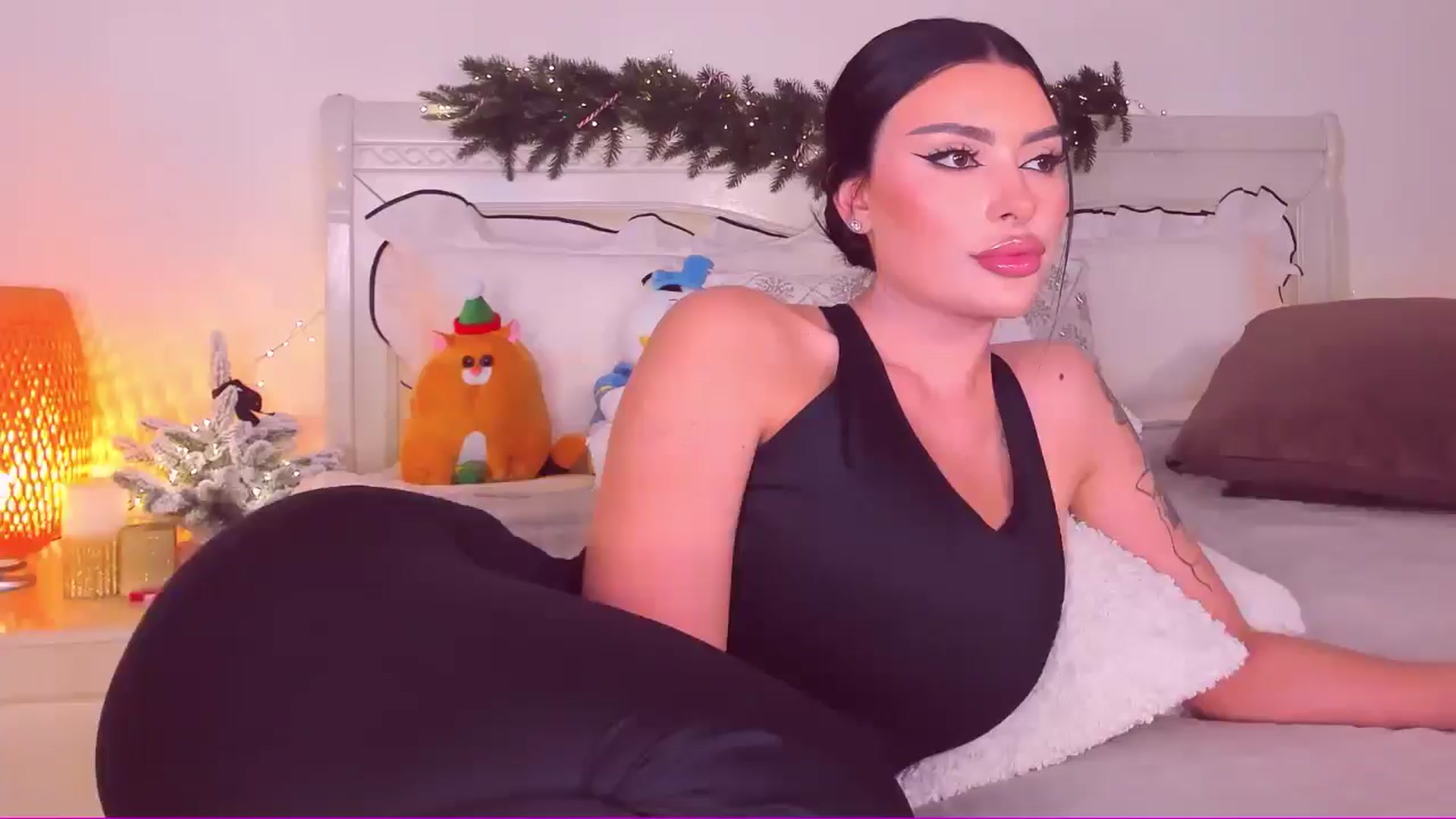 Gallery image thumbnail from Mary_Harris_'s myfreecams stream on, 01/16/2025, 14:28 image 10 of 20