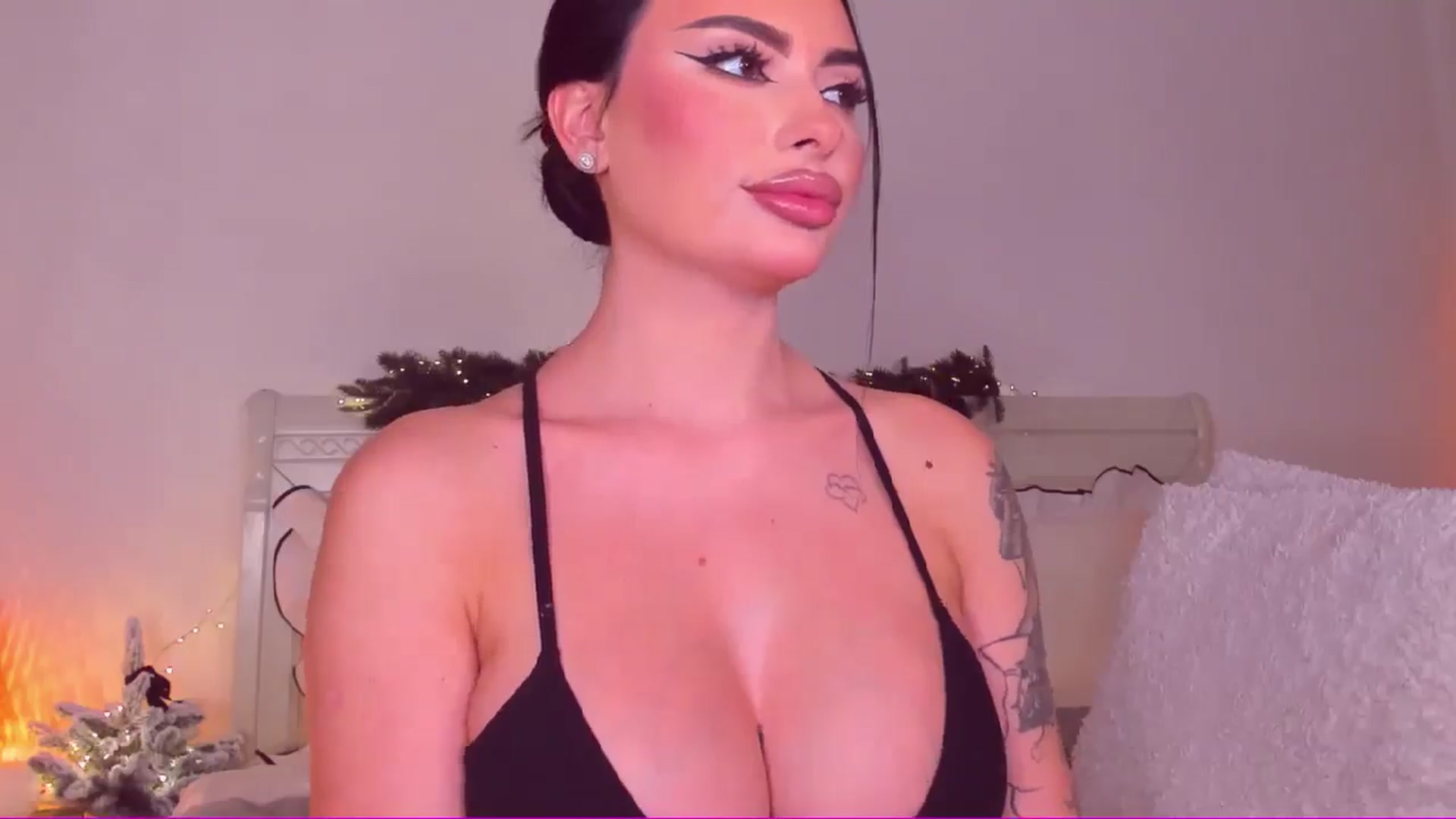 Gallery image thumbnail from Mary_Harris_'s myfreecams stream on, 01/17/2025, 11:41 image 20 of 20