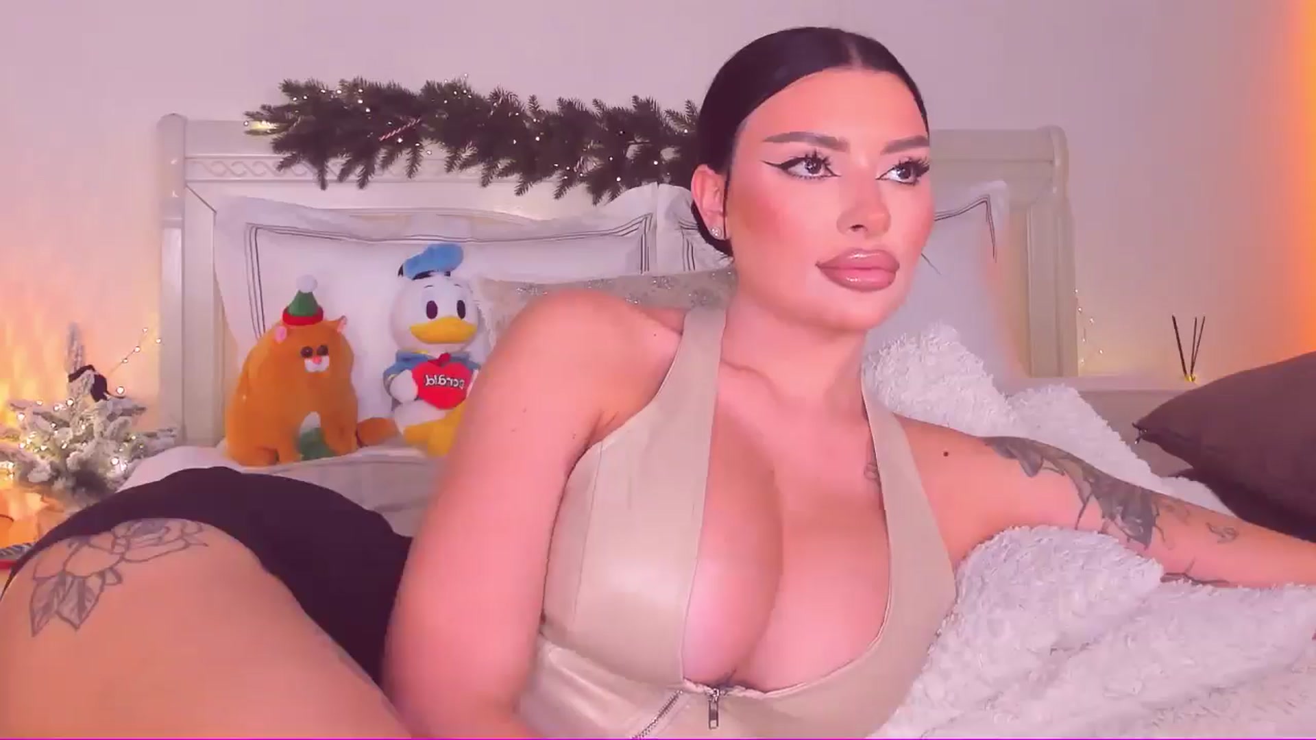 Gallery image thumbnail from Mary_Harris_'s myfreecams stream on, 01/19/2025, 12:34 image 10 of 20