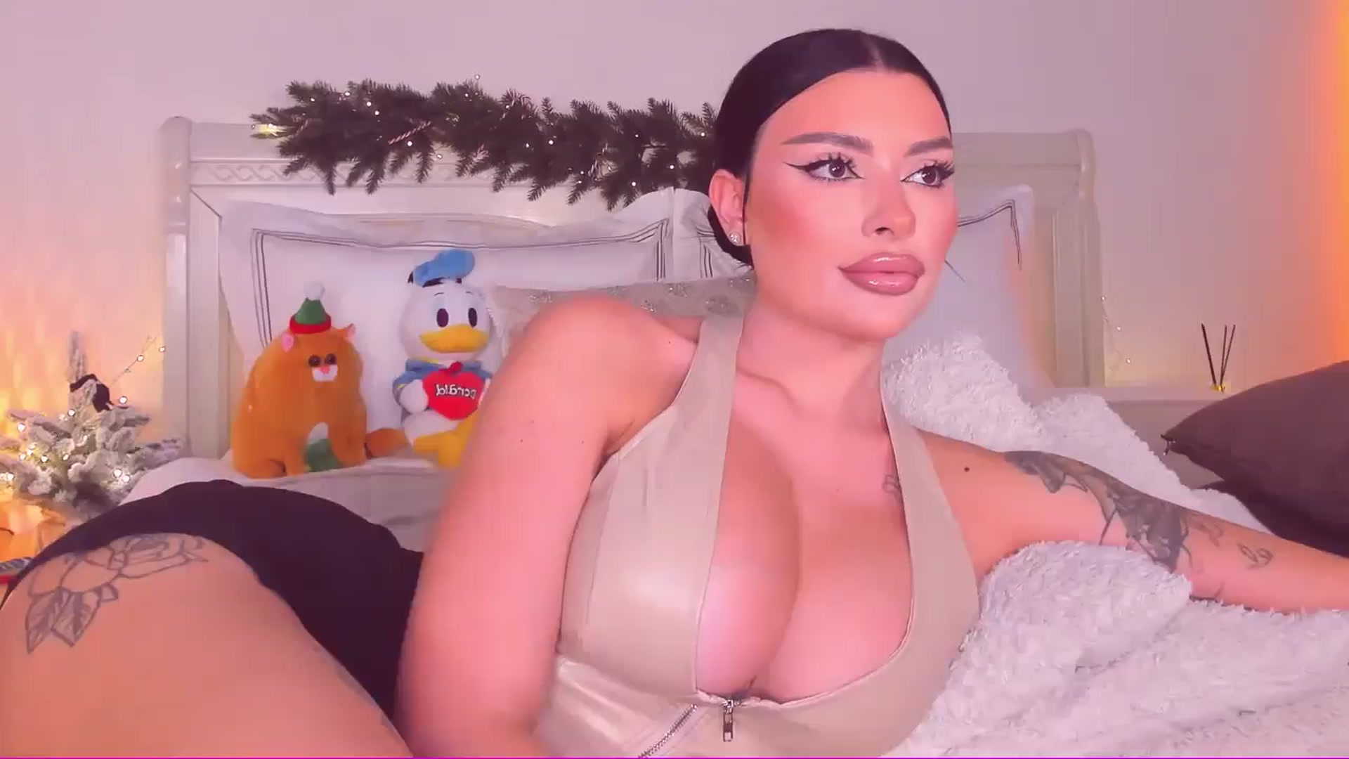 Gallery image thumbnail from Mary_Harris_'s myfreecams stream on, 01/19/2025, 12:34 image 13 of 20