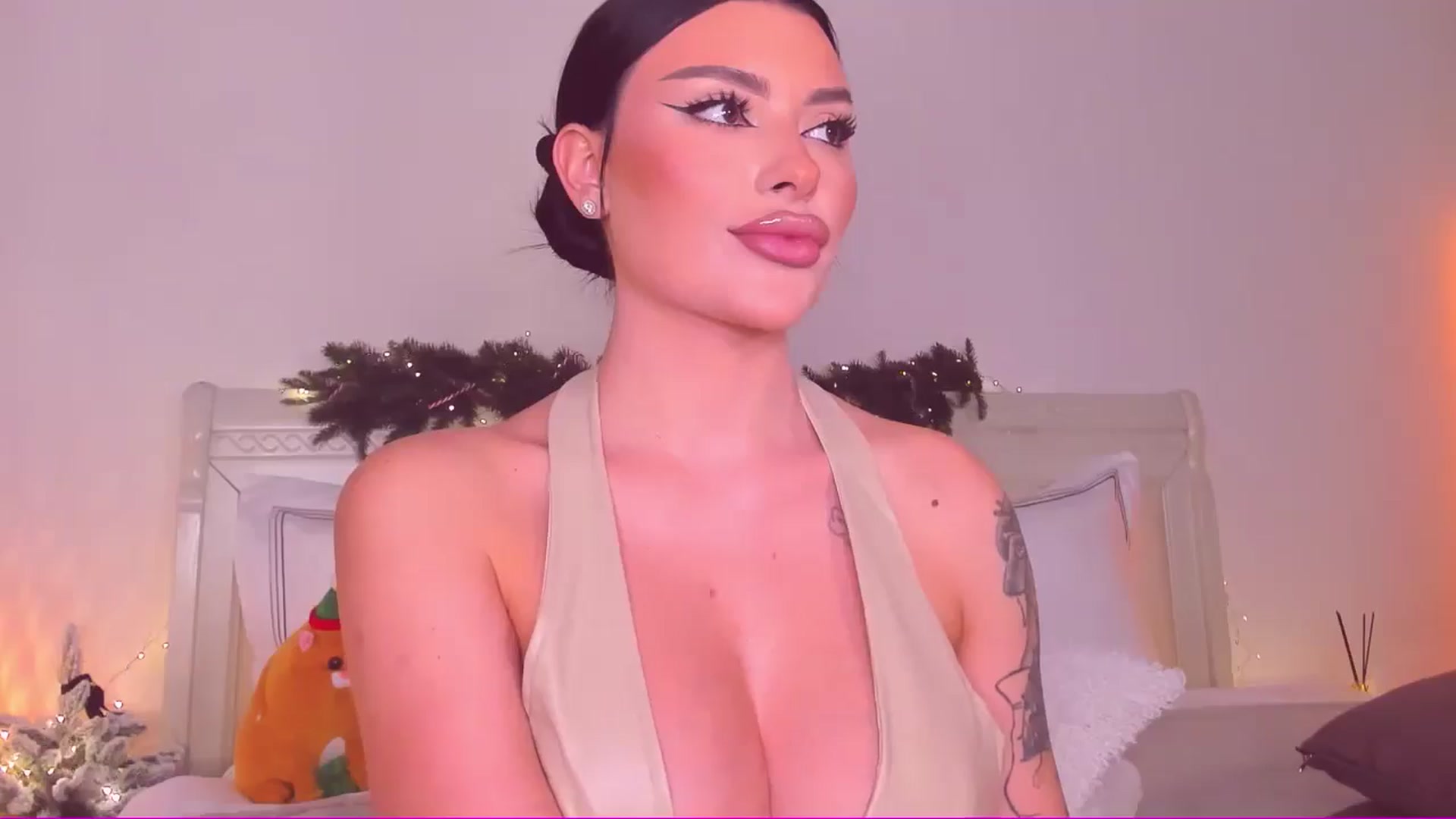 Gallery image thumbnail from Mary_Harris_'s myfreecams stream on, 01/19/2025, 14:18 image 17 of 20