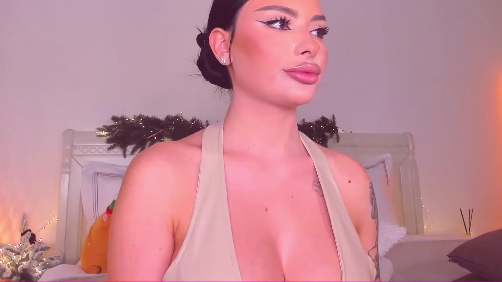 Gallery image thumbnail from Mary_Harris_'s myfreecams stream on, 01/19/2025, 14:18 image 13 of 20