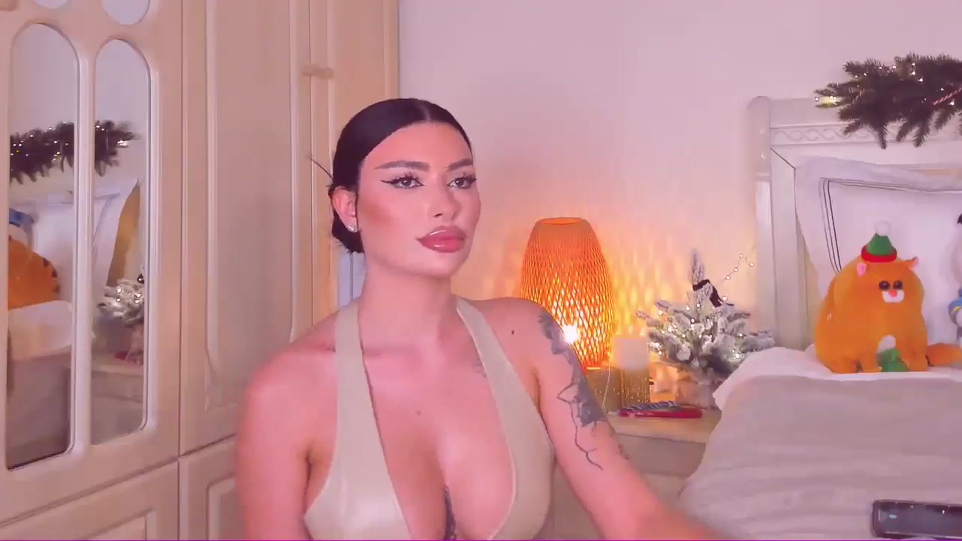 Gallery image thumbnail from Mary_Harris_'s myfreecams stream on, 01/19/2025, 18:53 image 9 of 20