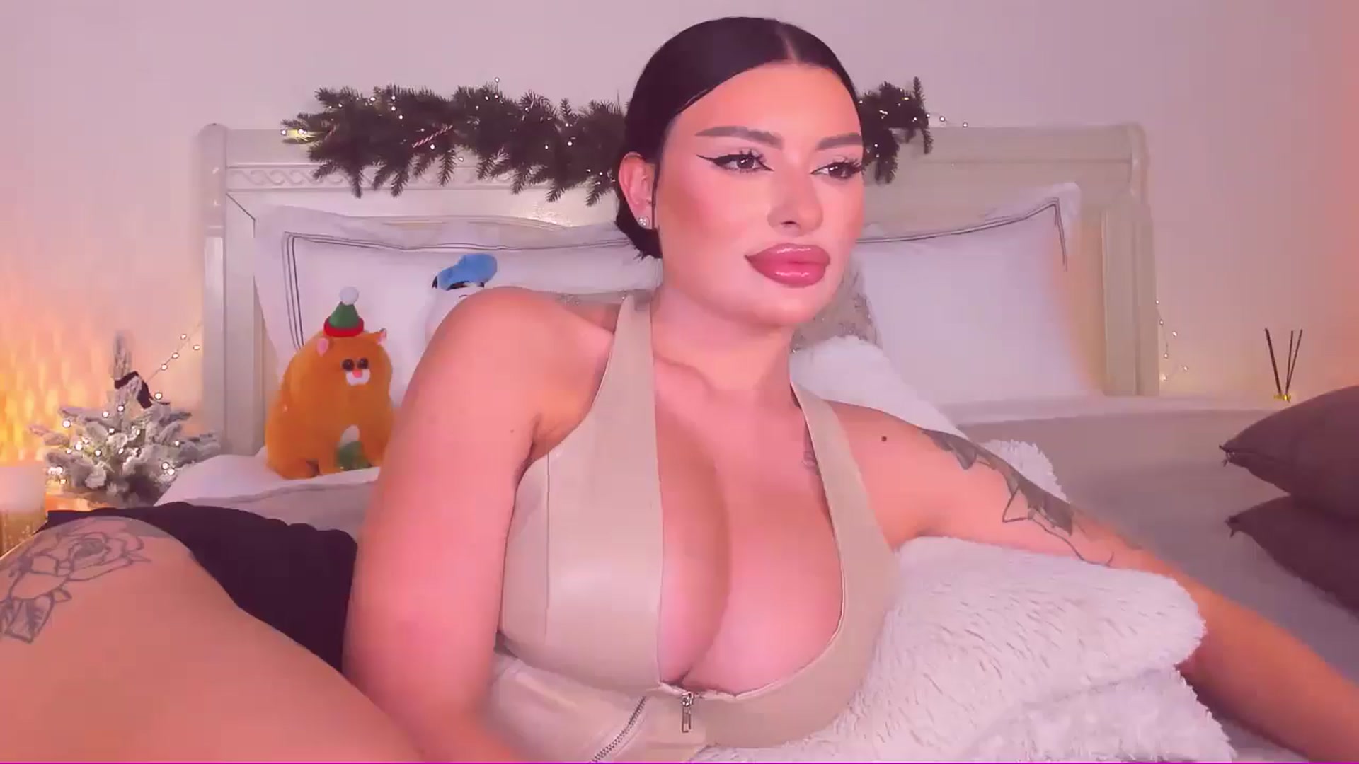 Gallery image thumbnail from Mary_Harris_'s myfreecams stream on, 01/19/2025, 18:53 image 19 of 20