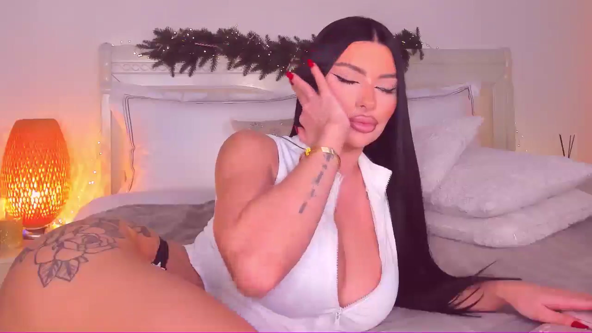 Gallery image thumbnail from Mary_Harris_'s myfreecams stream on, 01/26/2025, 17:38 image 4 of 20