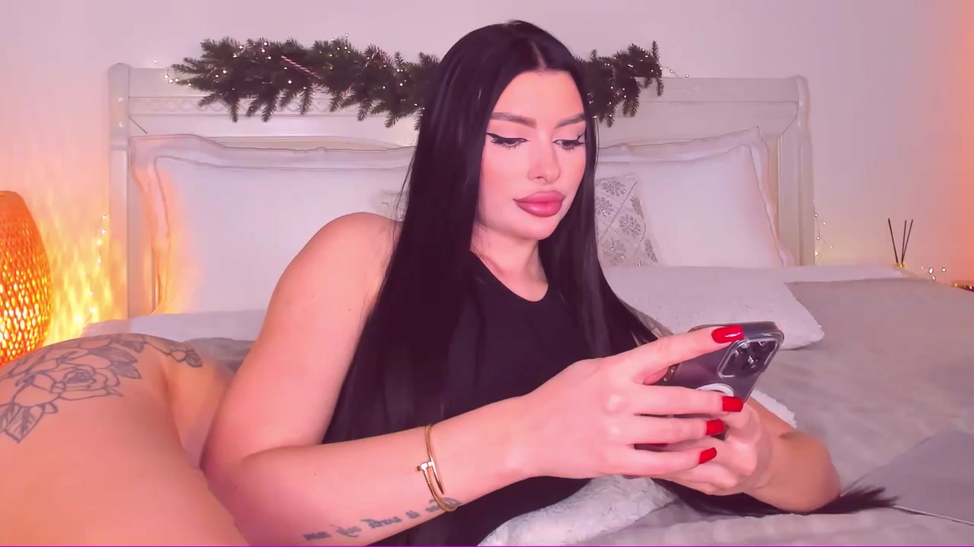 Gallery image thumbnail from Mary_Harris_'s myfreecams stream on, 02/05/2025, 15:17 image 8 of 20