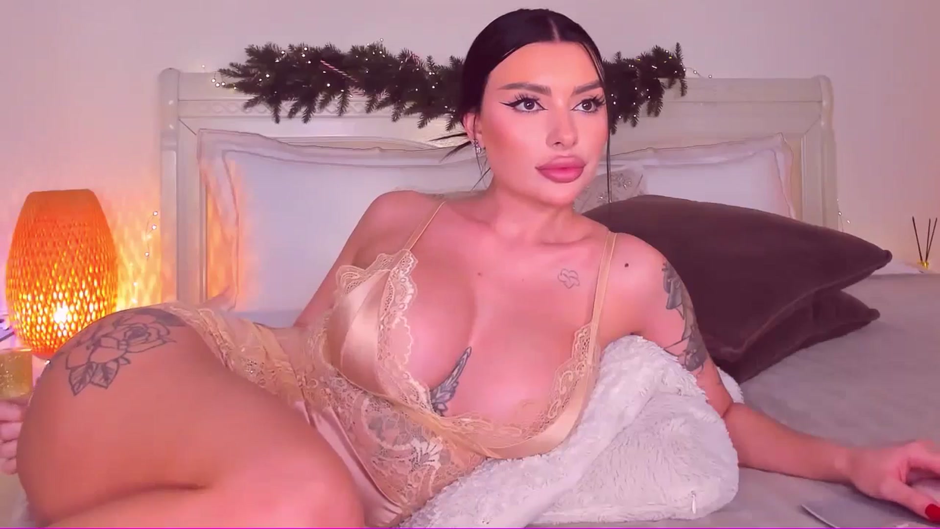 Gallery image thumbnail from Mary_Harris_'s myfreecams stream on, 02/06/2025, 16:26 image 9 of 20