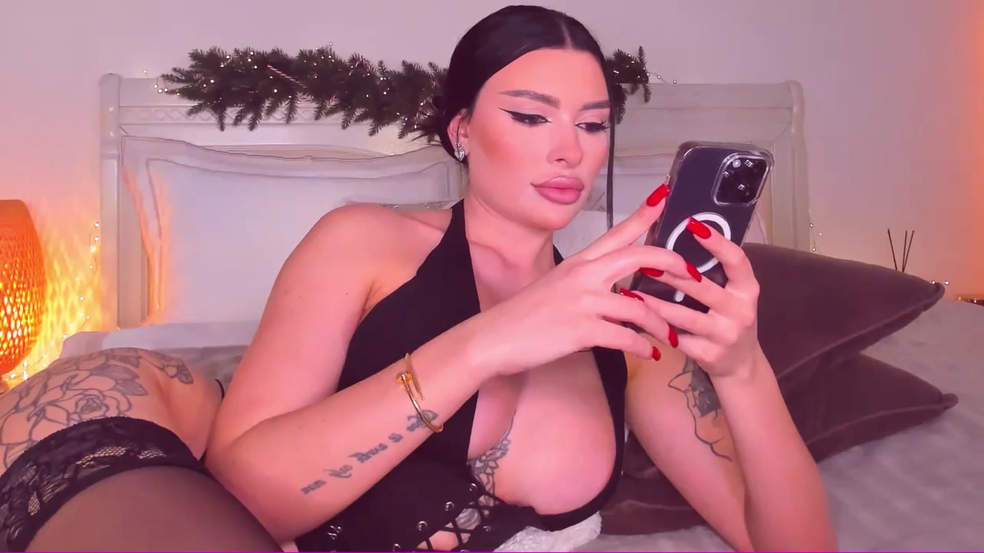 Gallery image thumbnail from Mary_Harris_'s myfreecams stream on, 02/07/2025, 12:54 image 5 of 20