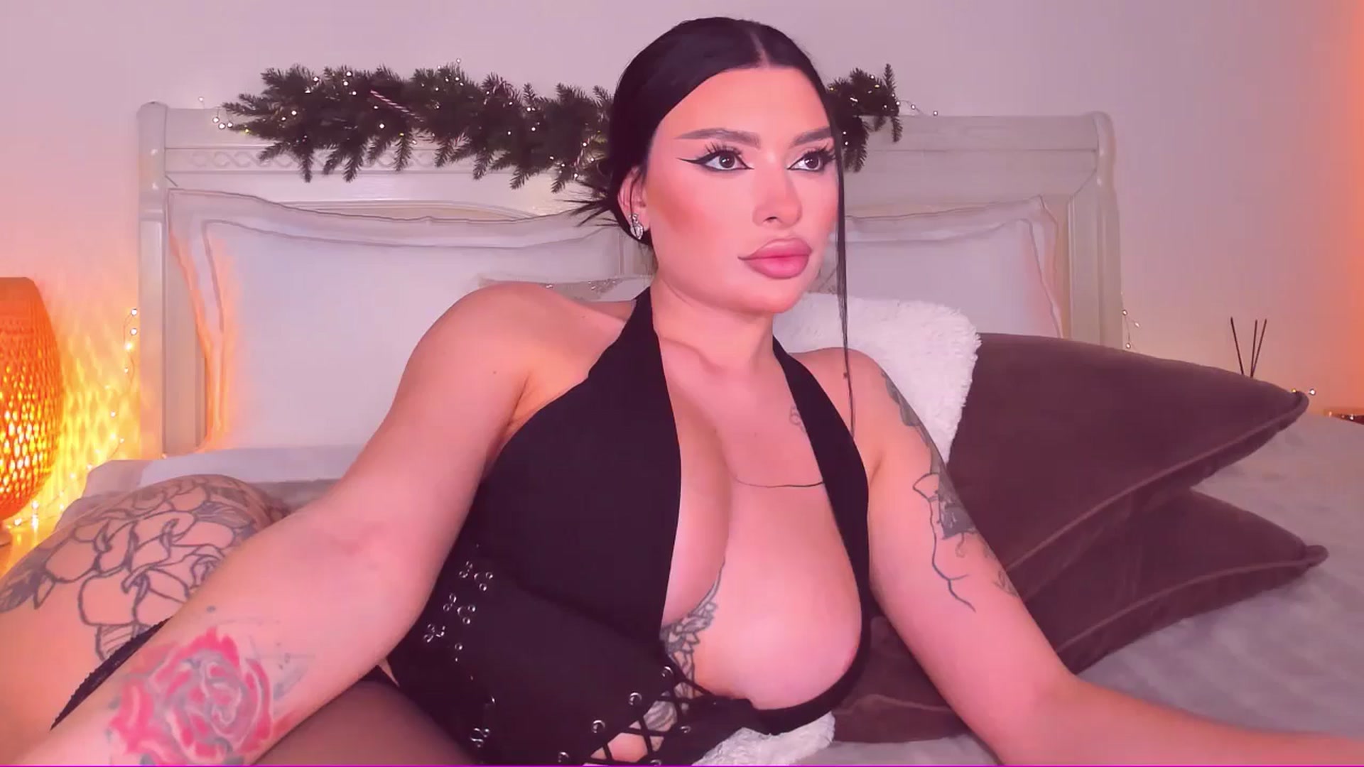Gallery image thumbnail from Mary_Harris_'s myfreecams stream on, 02/07/2025, 12:54 image 13 of 20
