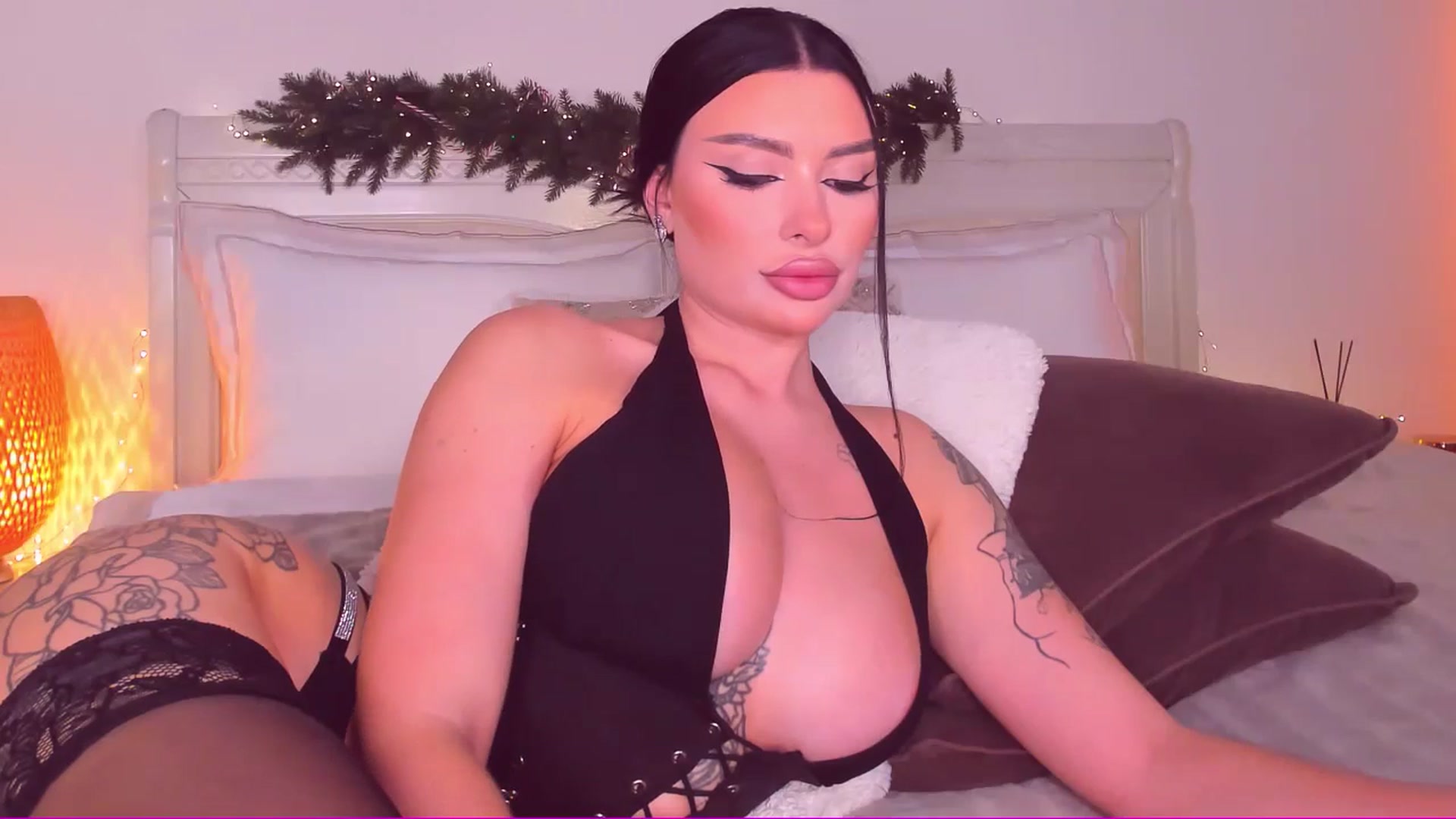 Gallery image thumbnail from Mary_Harris_'s myfreecams stream on, 02/07/2025, 12:54 image 9 of 20