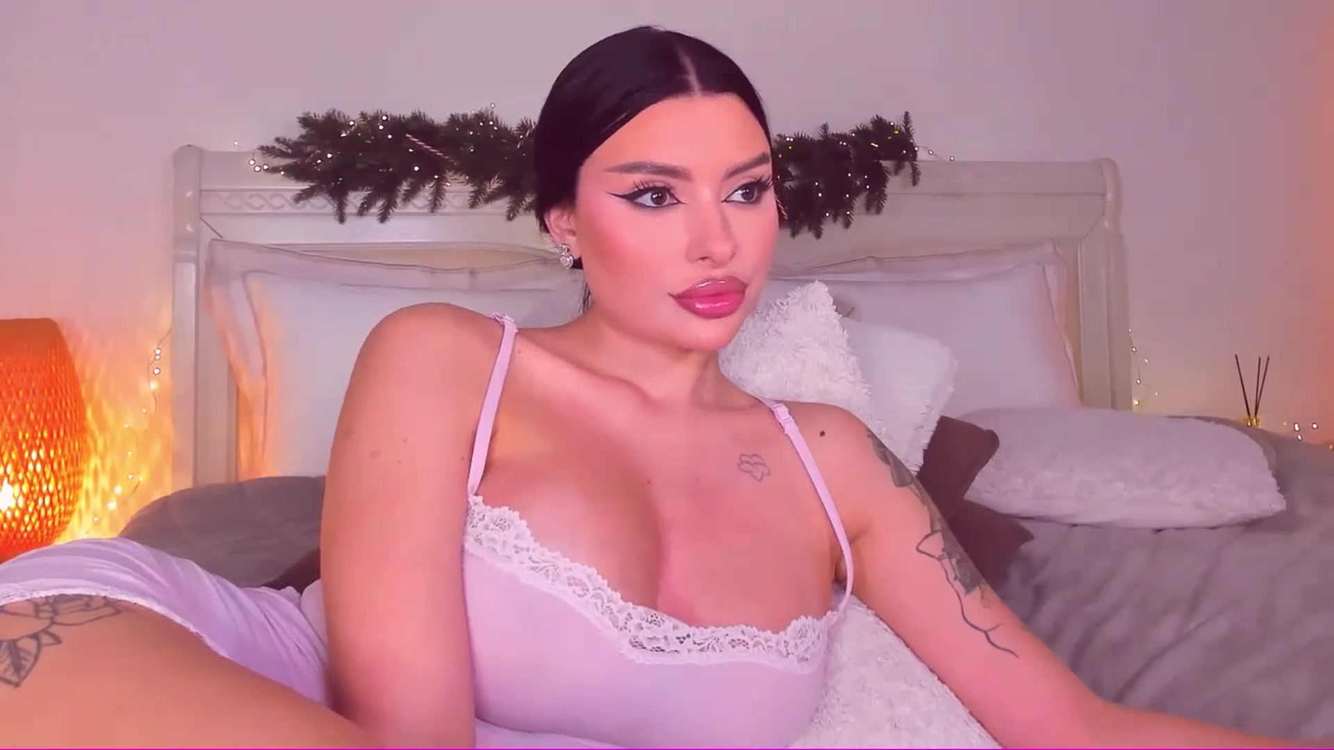 Gallery image thumbnail from Mary_Harris_'s myfreecams stream on, 02/08/2025, 17:39 image 18 of 20