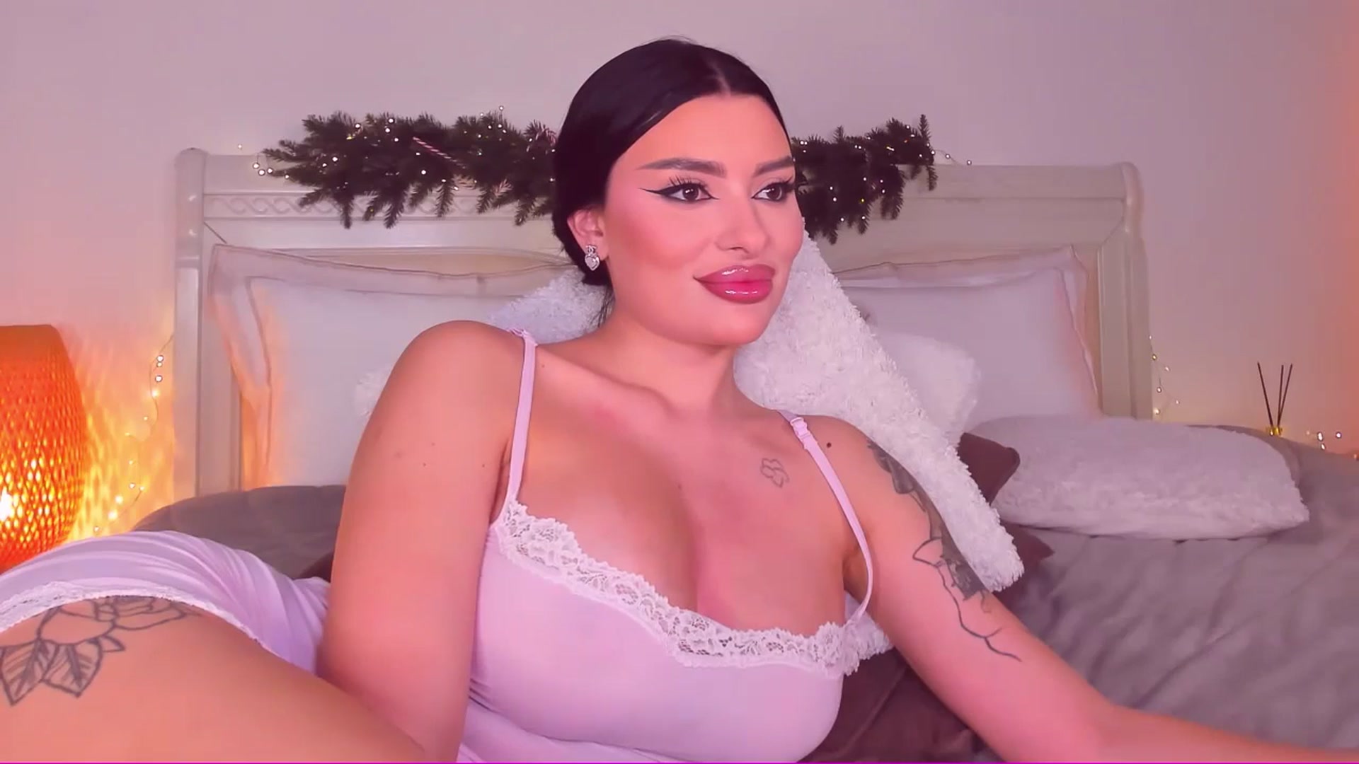 Gallery image thumbnail from Mary_Harris_'s myfreecams stream on, 02/08/2025, 17:39 image 7 of 20