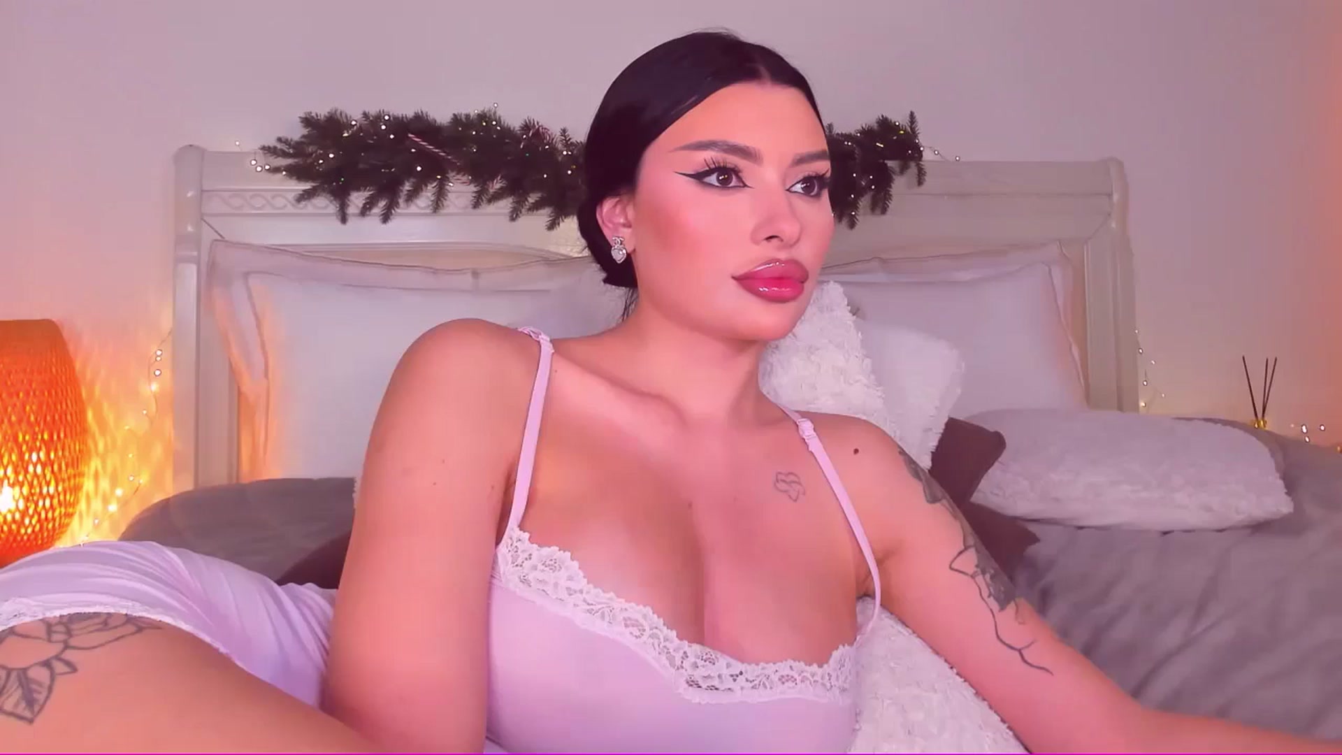 Gallery image thumbnail from Mary_Harris_'s myfreecams stream on, 02/08/2025, 18:50 image 1 of 20