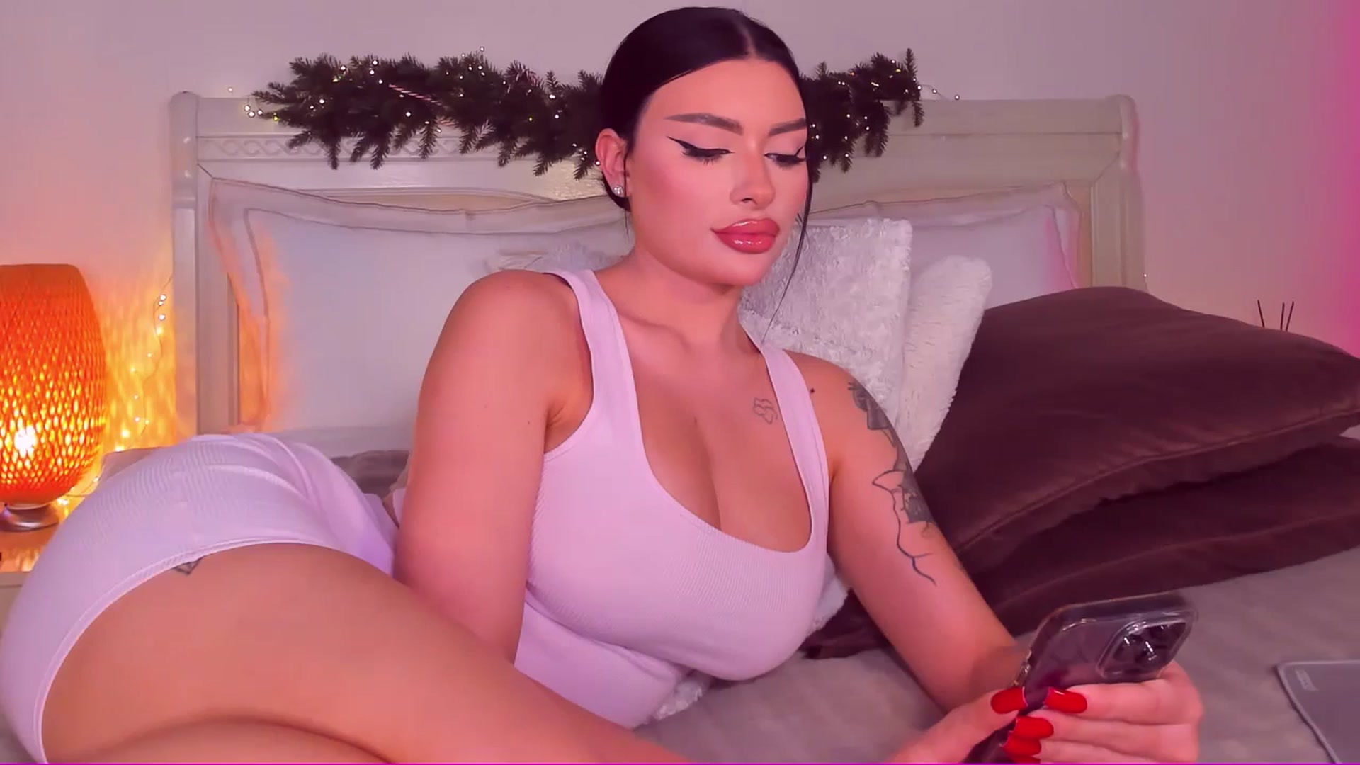 Gallery image thumbnail from Mary_Harris_'s myfreecams stream on, 02/10/2025, 11:37 image 11 of 20