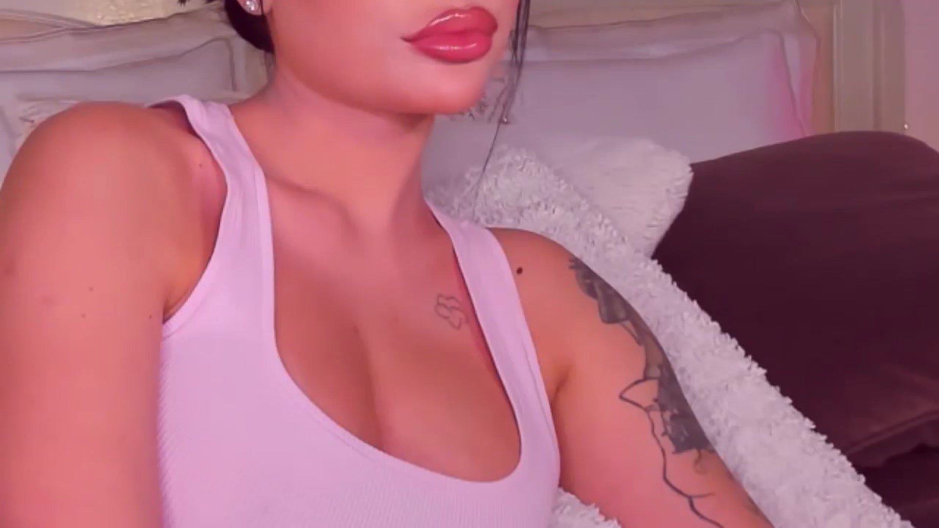 Gallery image thumbnail from Mary_Harris_'s myfreecams stream on, 02/10/2025, 14:07 image 4 of 20