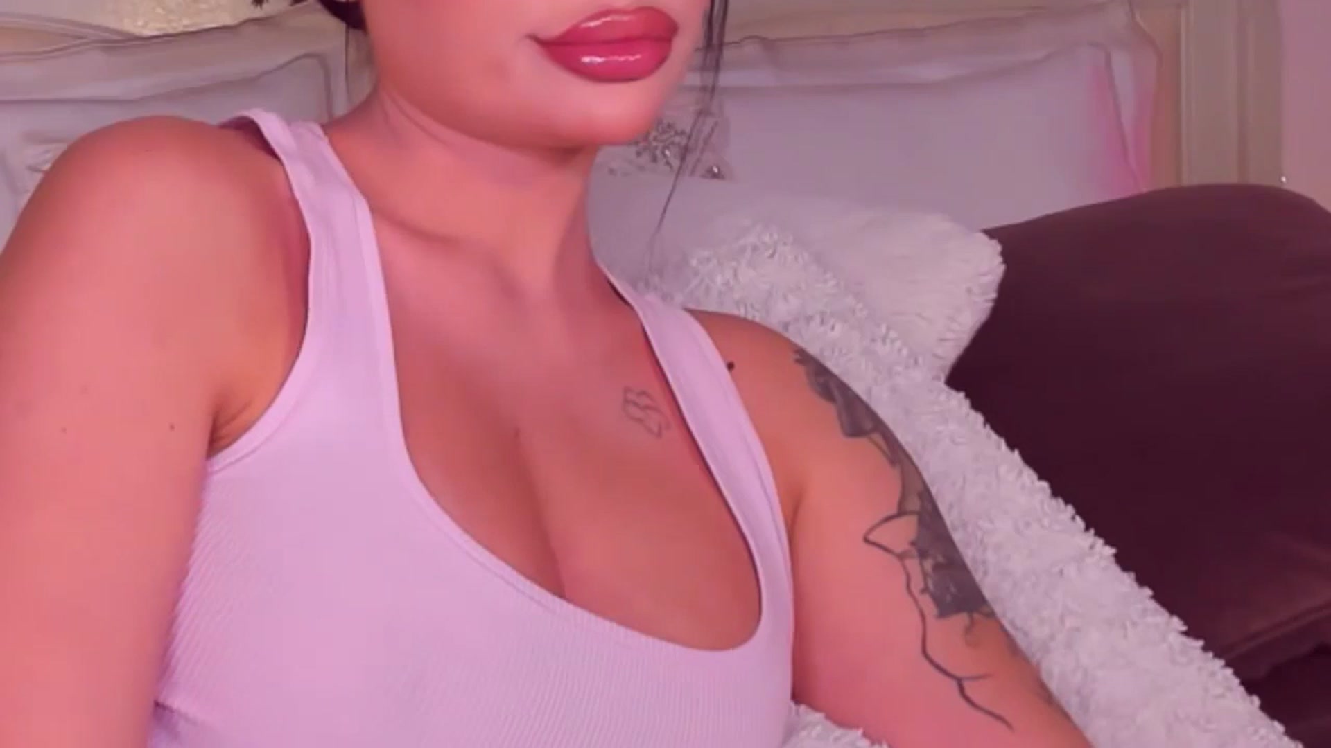 Gallery image thumbnail from Mary_Harris_'s myfreecams stream on, 02/10/2025, 14:07 image 3 of 20