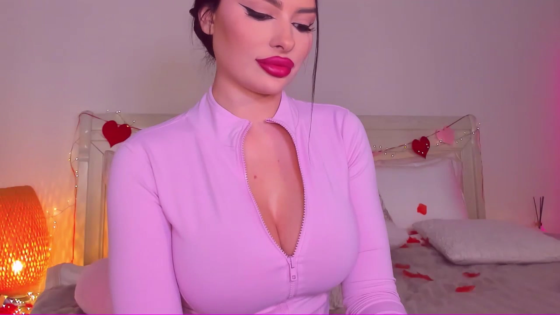 Gallery image thumbnail from Mary_Harris_'s myfreecams stream on, 02/14/2025, 17:31 image 10 of 20
