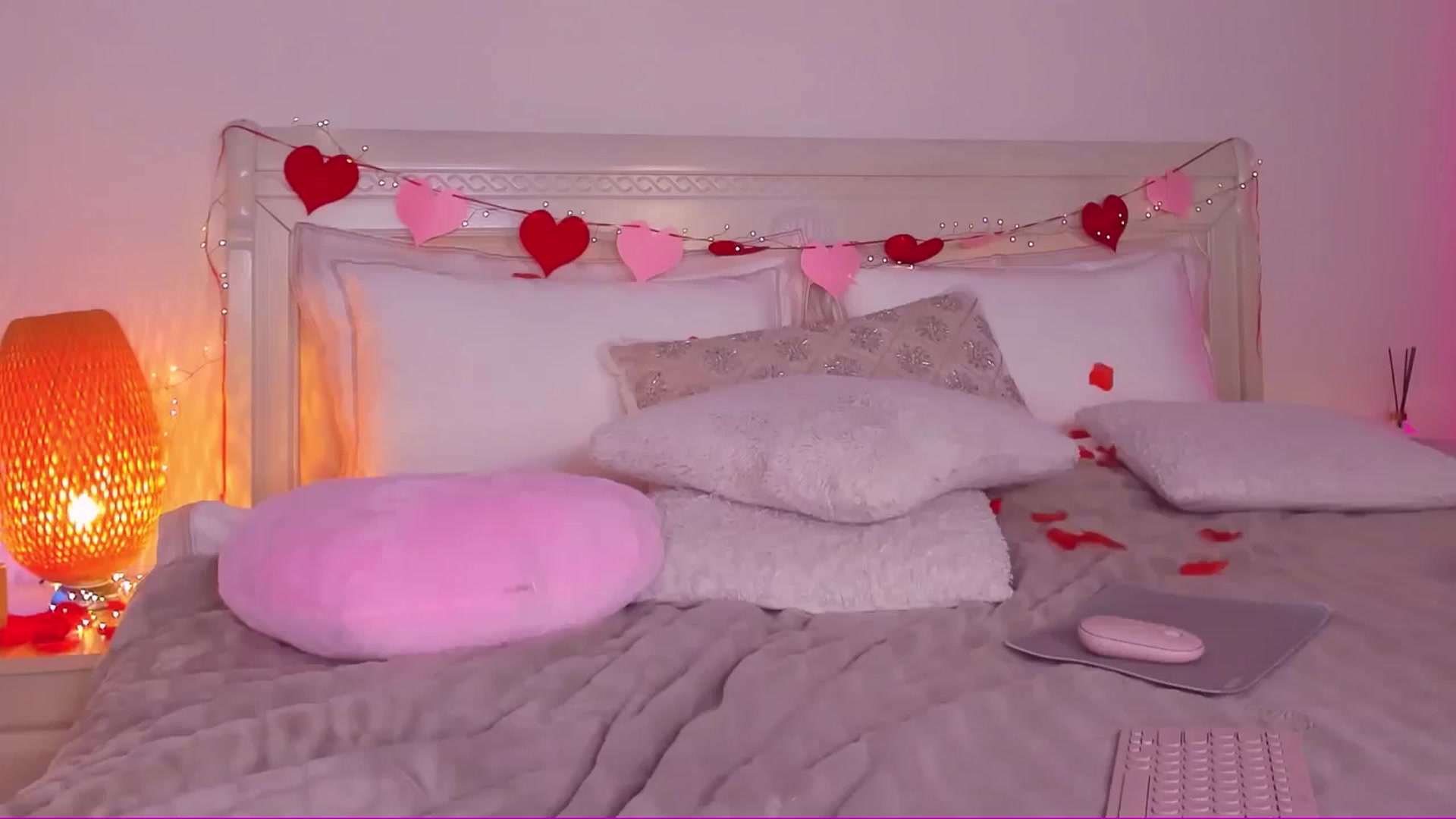 Gallery image thumbnail from Mary_Harris_'s myfreecams stream on, 02/14/2025, 17:31 image 13 of 20