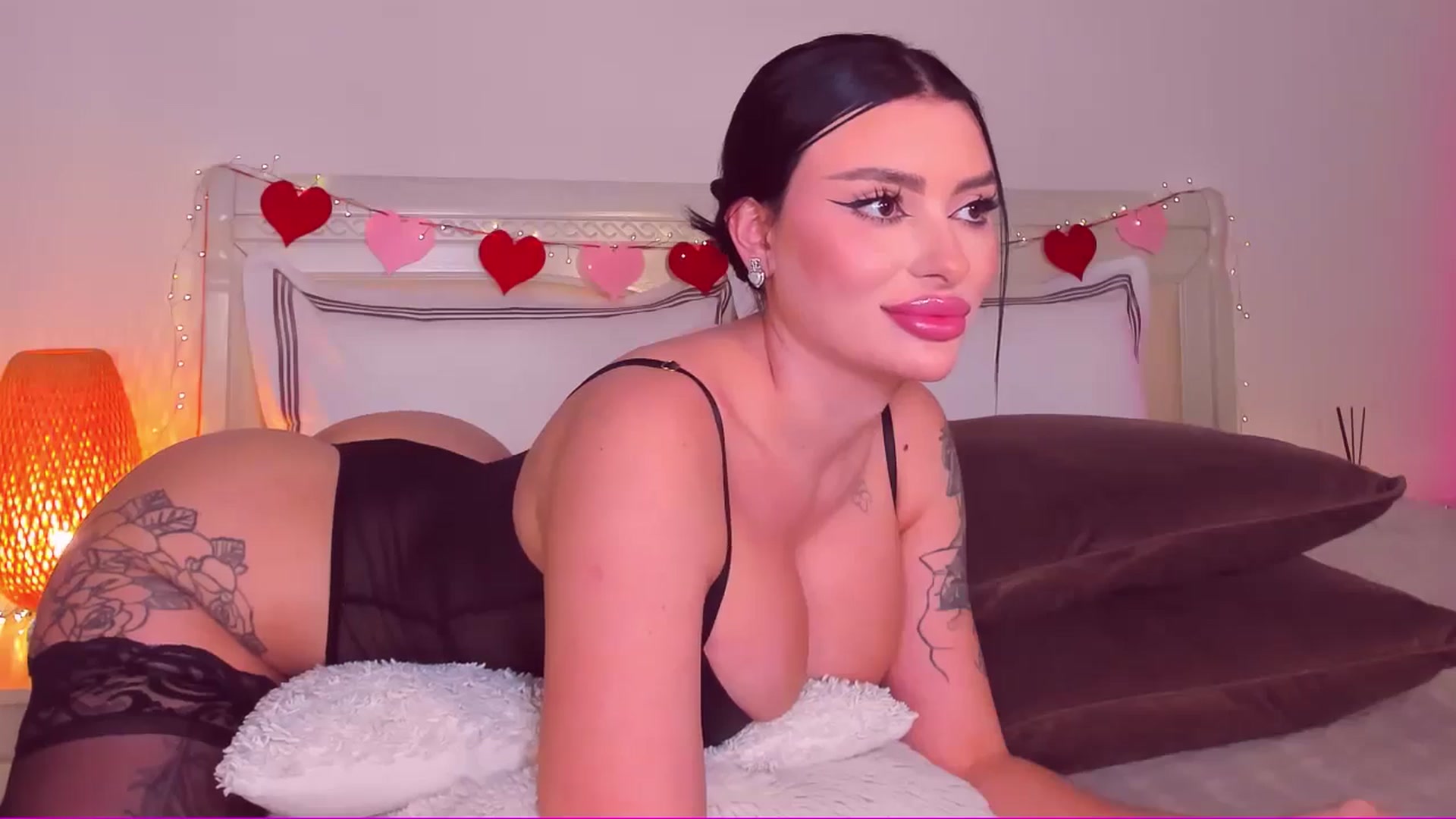 Gallery image thumbnail from Mary_Harris_'s myfreecams stream on, 02/22/2025, 15:20 image 7 of 20