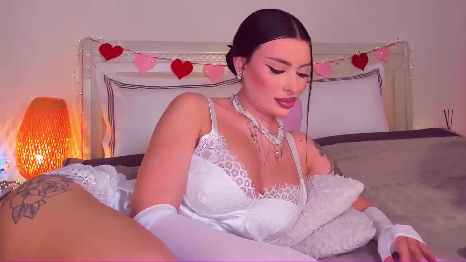 Gallery image thumbnail from Mary_Harris_'s myfreecams stream on, 02/23/2025, 14:23 image 12 of 20