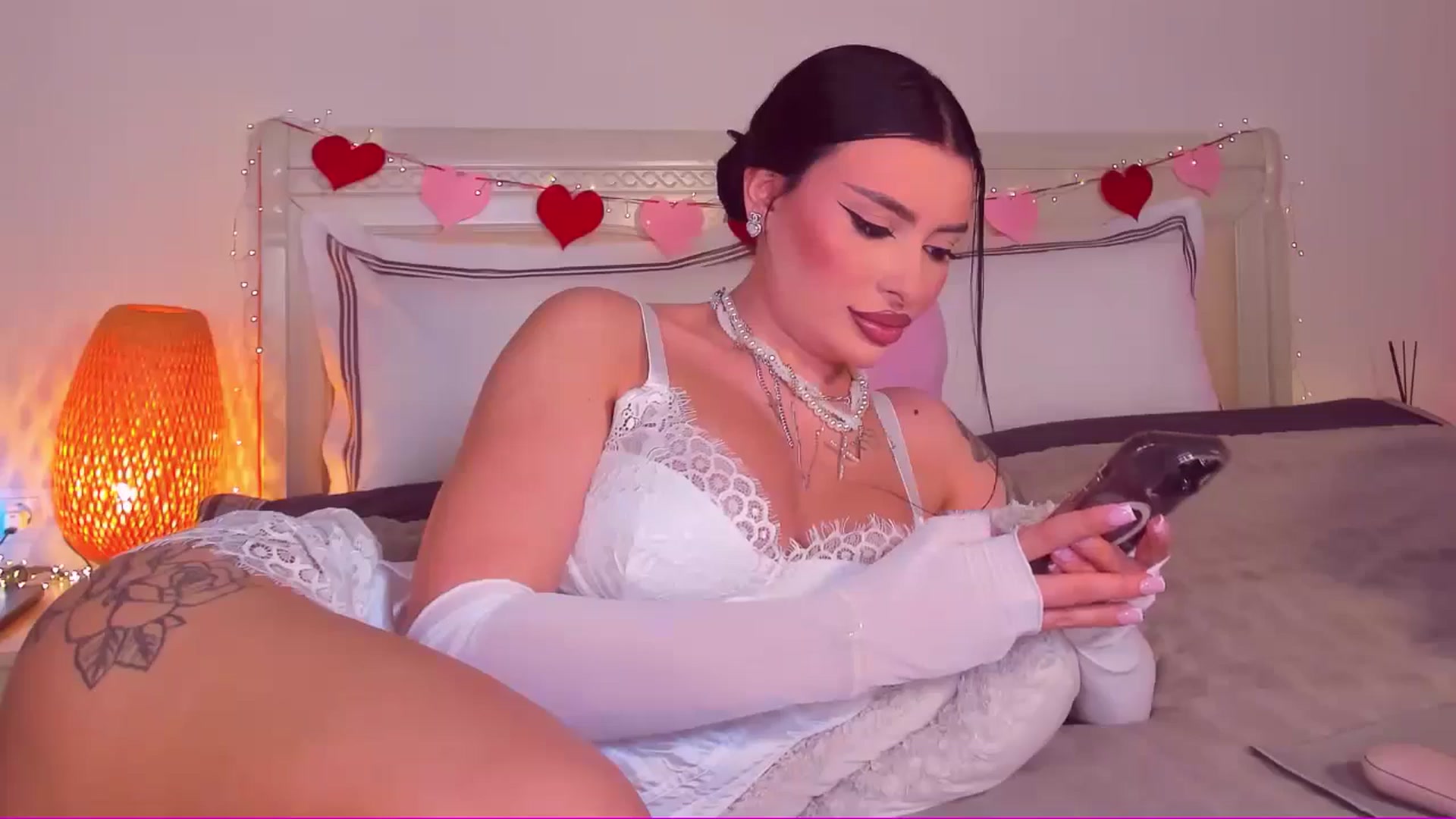 Gallery image thumbnail from Mary_Harris_'s myfreecams stream on, 02/23/2025, 14:23 image 7 of 20