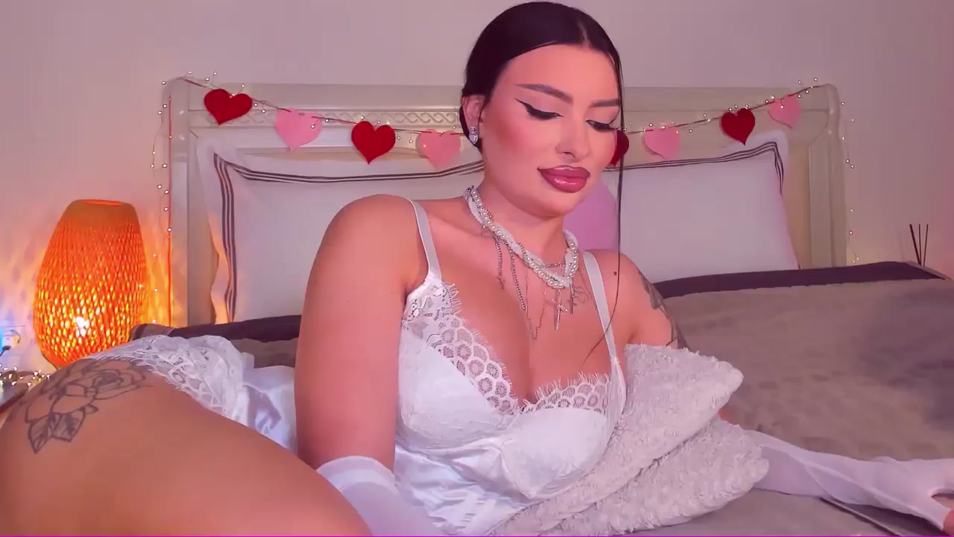 Gallery image thumbnail from Mary_Harris_'s myfreecams stream on, 02/23/2025, 14:23 image 10 of 20
