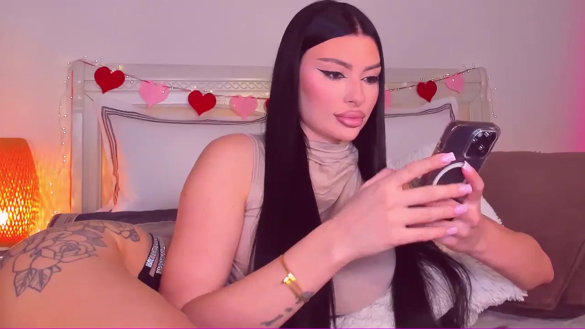 Gallery image thumbnail from Mary_Harris_'s myfreecams stream on, 02/26/2025, 19:42 image 4 of 20