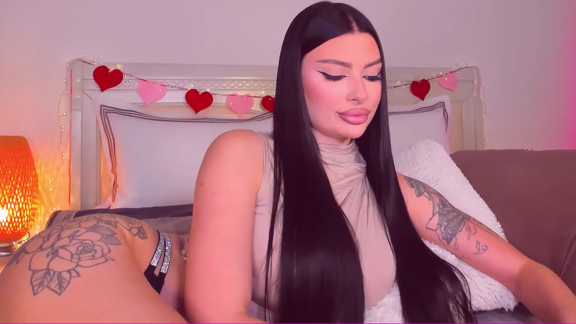 Gallery image thumbnail from Mary_Harris_'s myfreecams stream on, 02/26/2025, 19:42 image 8 of 20