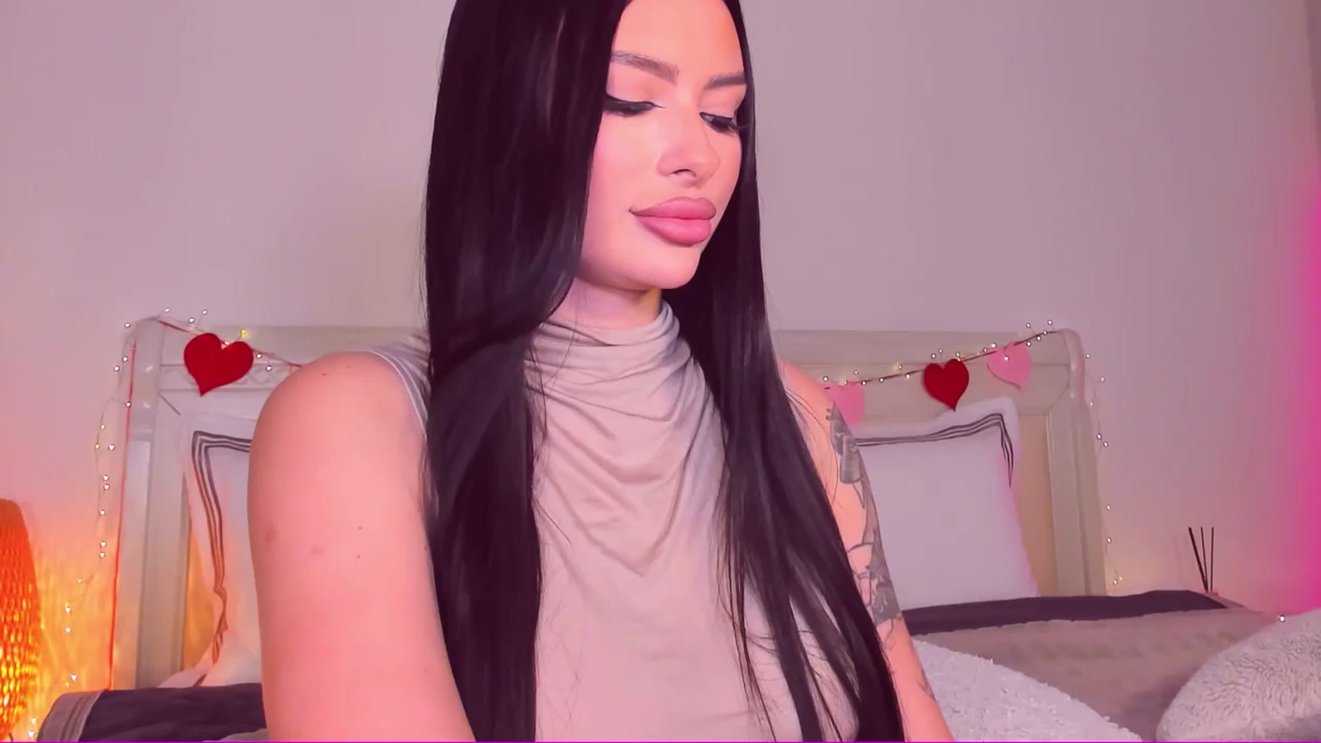 Gallery image thumbnail from Mary_Harris_'s myfreecams stream on, 02/26/2025, 21:50 image 11 of 20