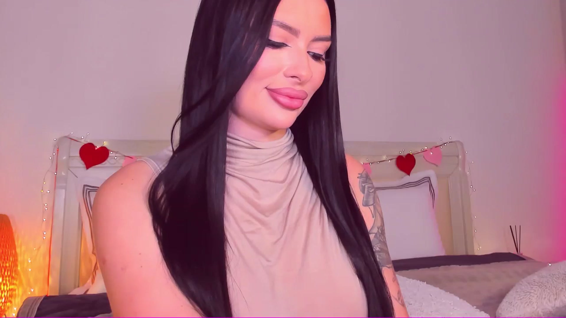 Gallery image thumbnail from Mary_Harris_'s myfreecams stream on, 02/26/2025, 21:50 image 10 of 20