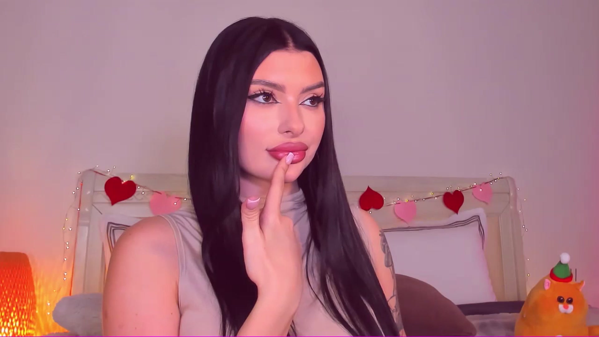 Gallery image thumbnail from Mary_Harris_'s myfreecams stream on, 02/27/2025, 01:32 image 20 of 20