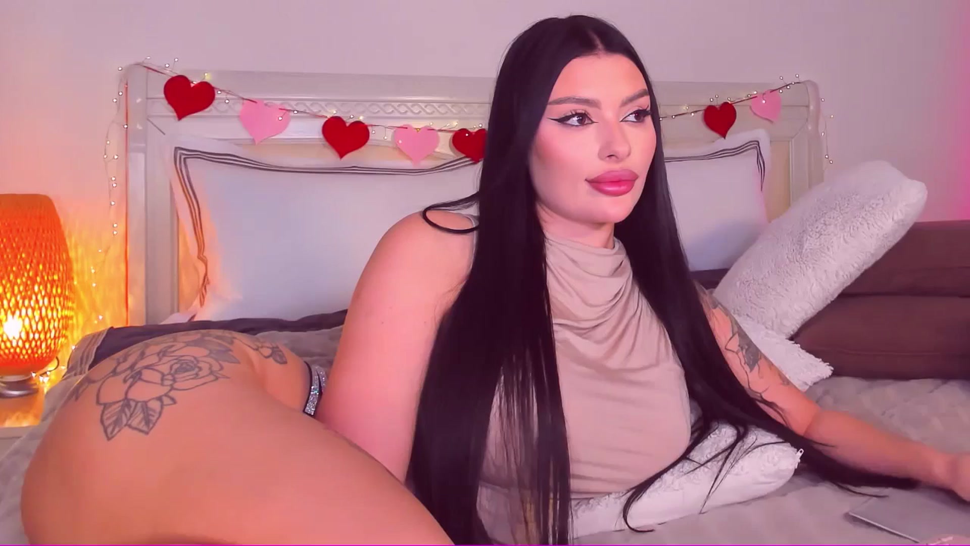 Gallery image thumbnail from Mary_Harris_'s myfreecams stream on, 02/27/2025, 03:50 image 13 of 20