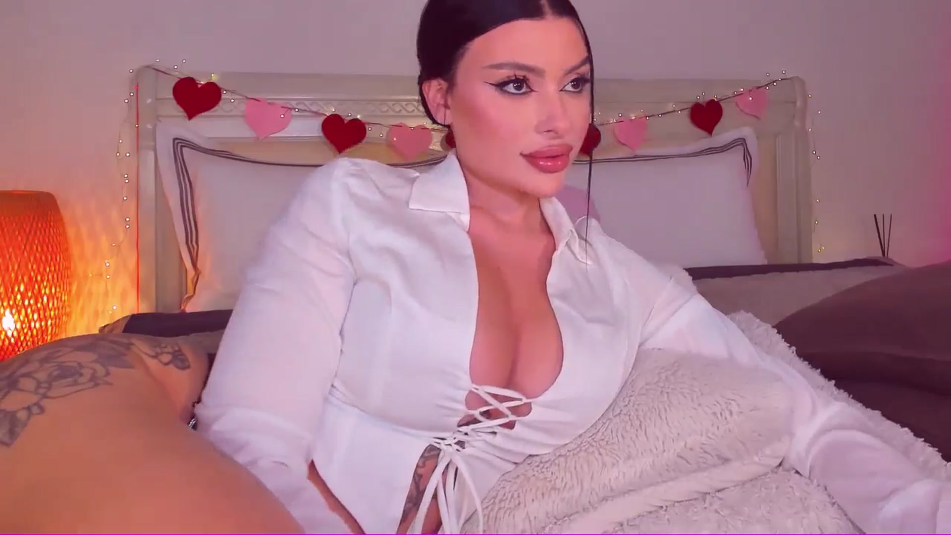 Gallery image thumbnail from Mary_Harris_'s myfreecams stream on, 03/02/2025, 17:34 image 5 of 20