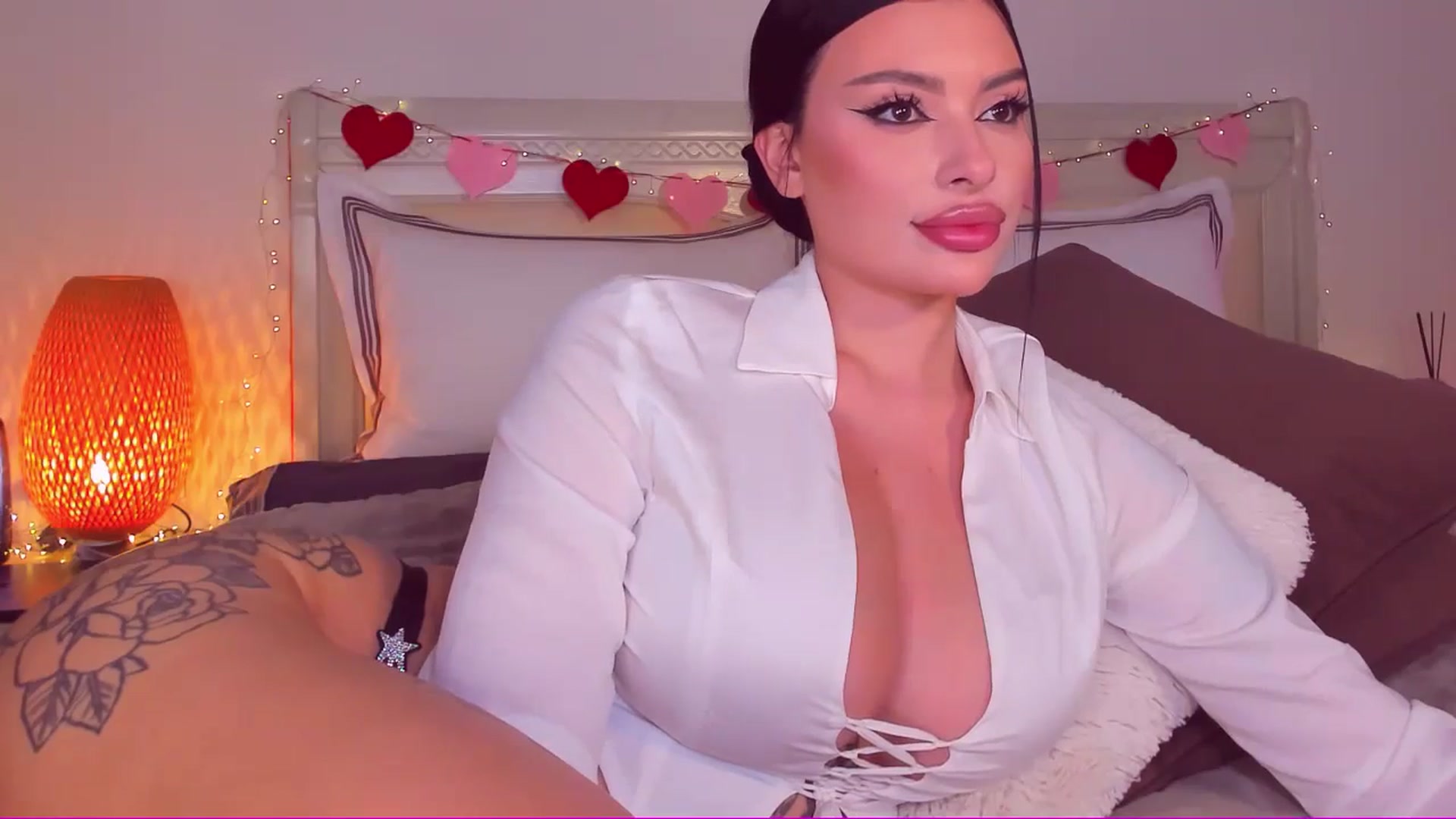 Gallery image thumbnail from Mary_Harris_'s myfreecams stream on, 03/02/2025, 18:45 image 7 of 20