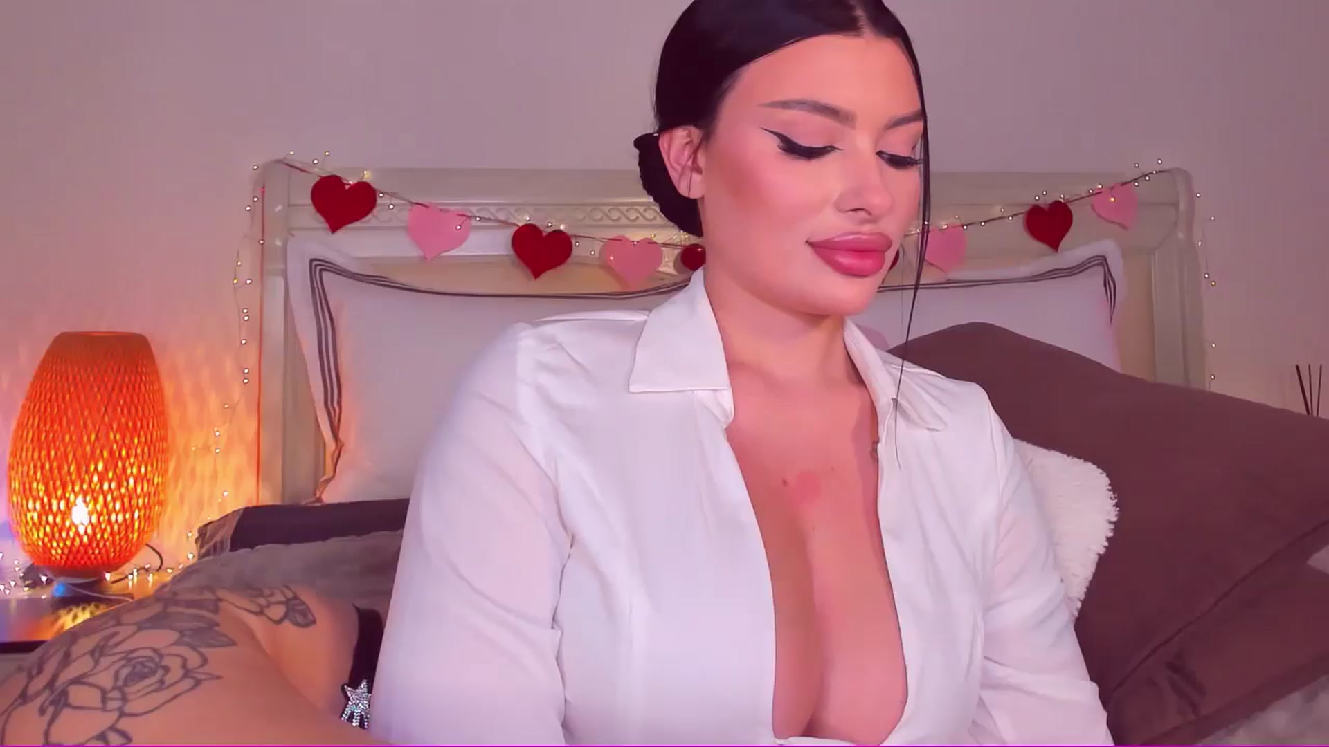 Gallery image thumbnail from Mary_Harris_'s myfreecams stream on, 03/02/2025, 19:23 image 1 of 20