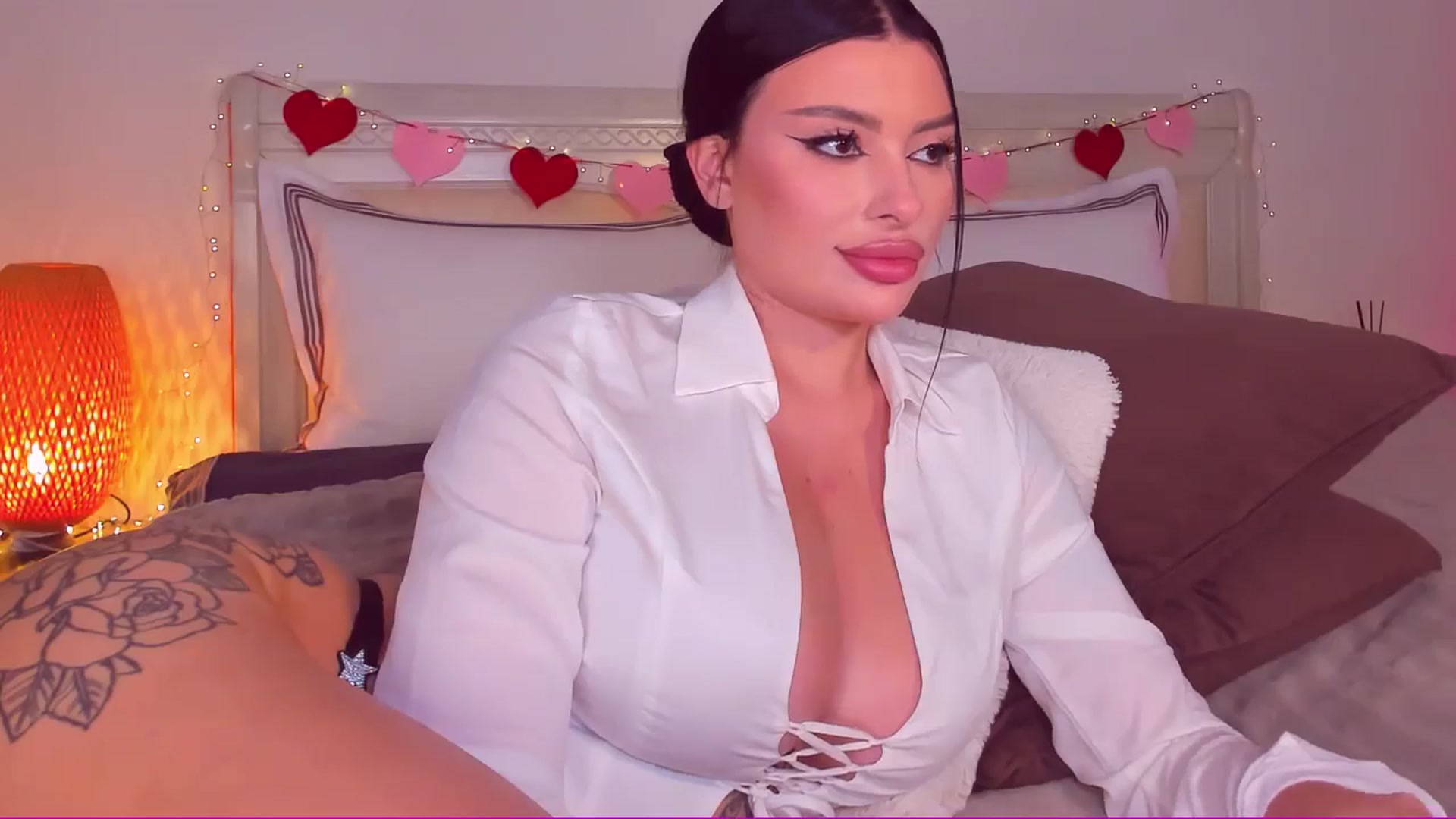 Gallery image thumbnail from Mary_Harris_'s myfreecams stream on, 03/02/2025, 19:23 image 13 of 20