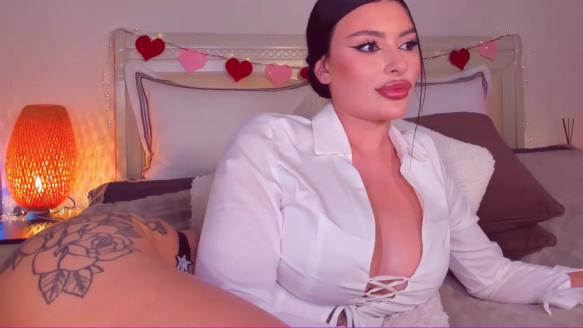 Gallery image thumbnail from Mary_Harris_'s myfreecams stream on, 03/02/2025, 22:30 image 11 of 20