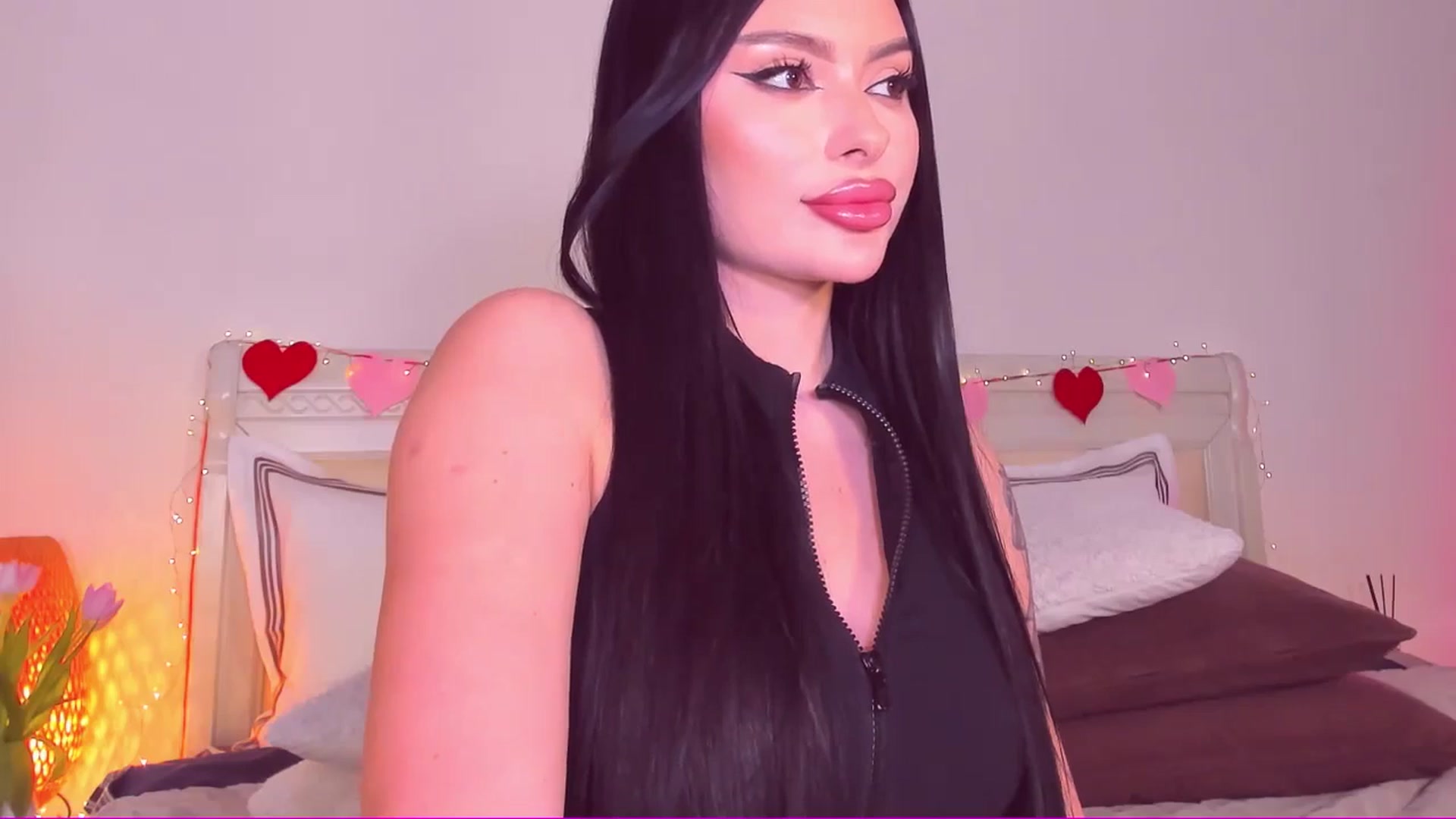 Gallery image thumbnail from Mary_Harris_'s myfreecams stream on, 03/04/2025, 10:44 image 5 of 20