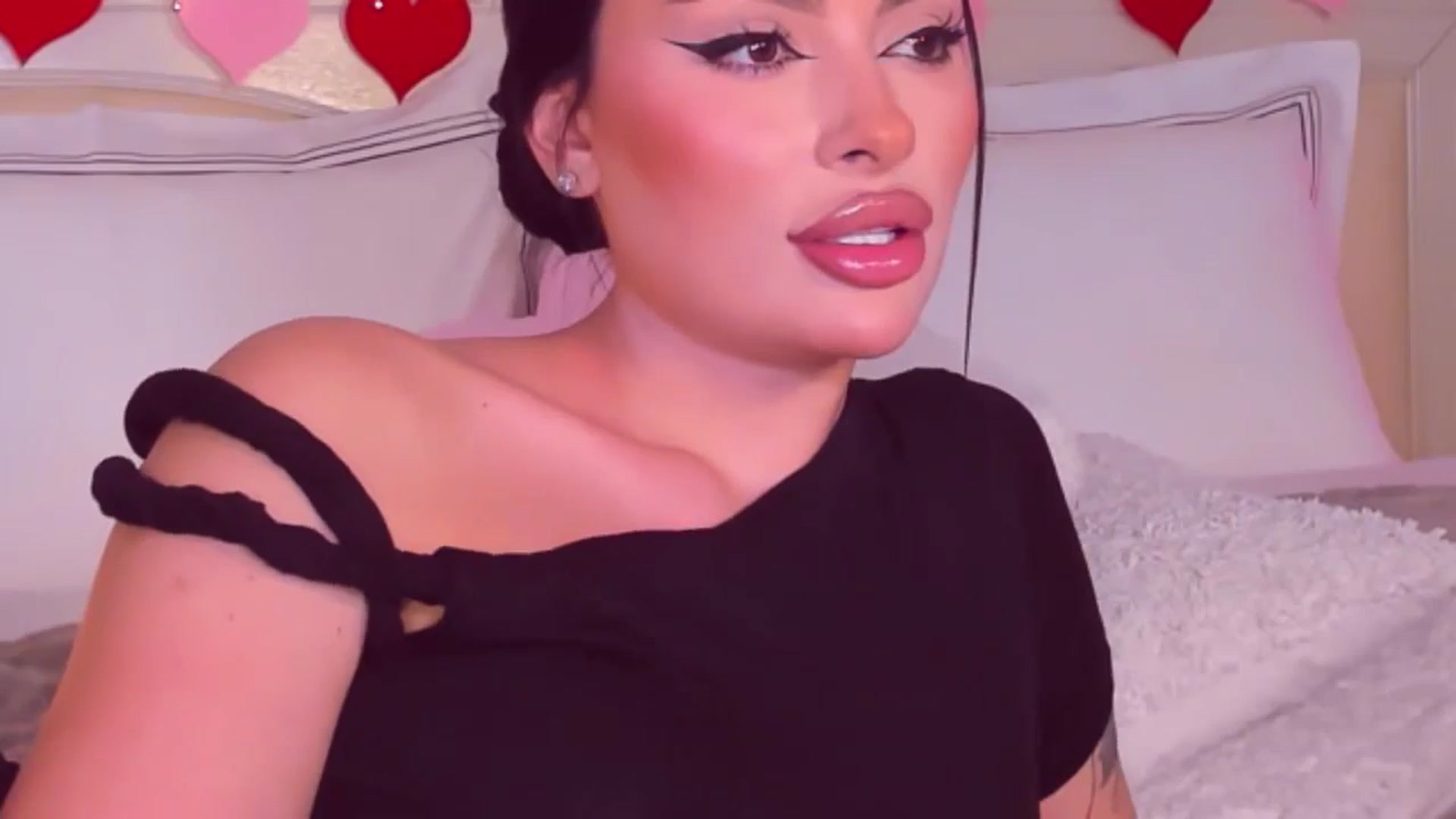 Gallery image thumbnail from Mary_Harris_'s myfreecams stream on, 03/06/2025, 06:25 image 15 of 20
