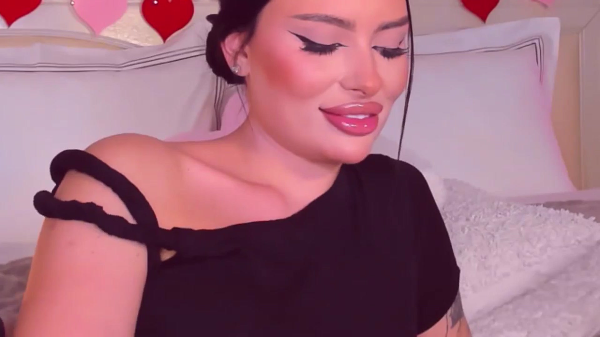 Gallery image thumbnail from Mary_Harris_'s myfreecams stream on, 03/06/2025, 06:25 image 5 of 20