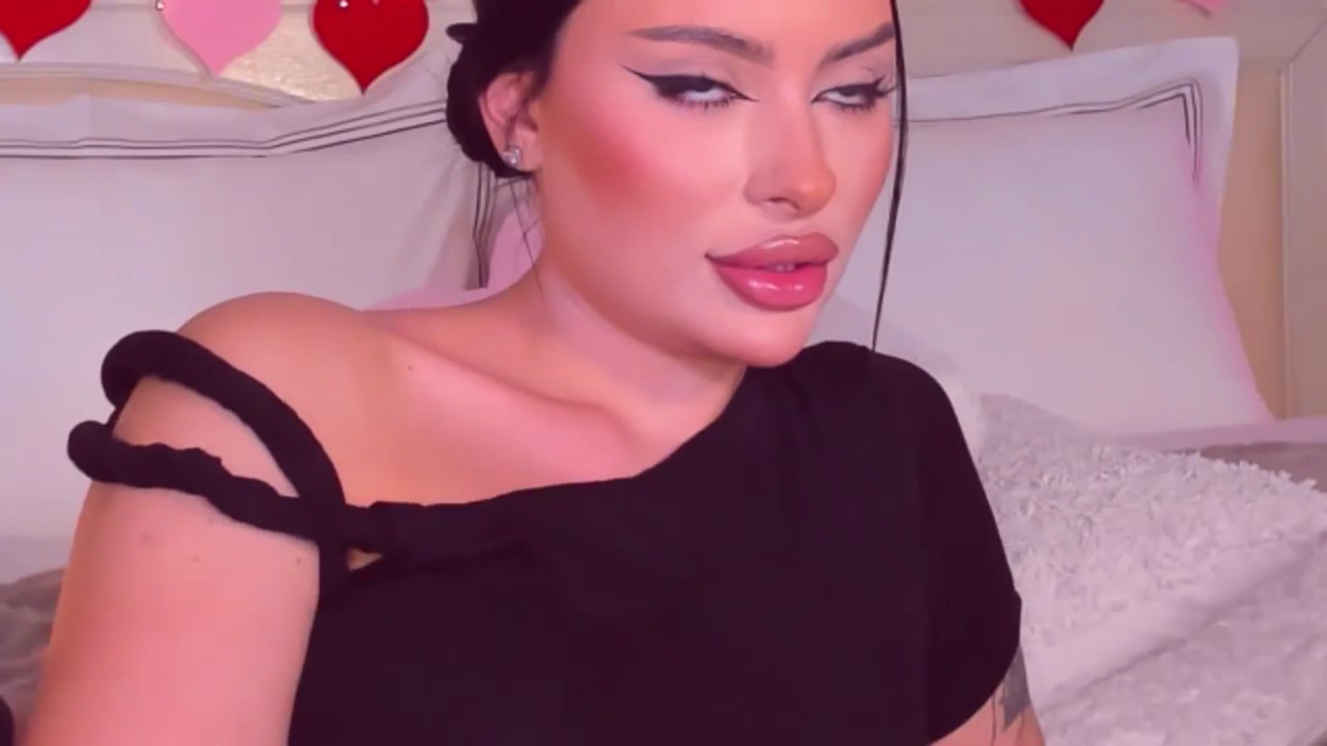 Gallery image thumbnail from Mary_Harris_'s myfreecams stream on, 03/06/2025, 06:25 image 4 of 20