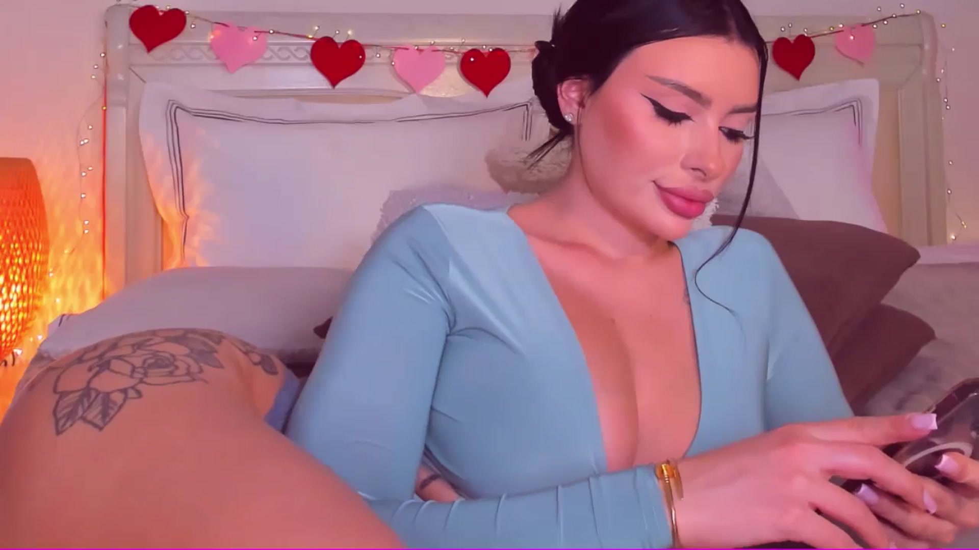 Gallery image thumbnail from Mary_Harris_'s myfreecams stream on, 03/08/2025, 09:22 image 10 of 20