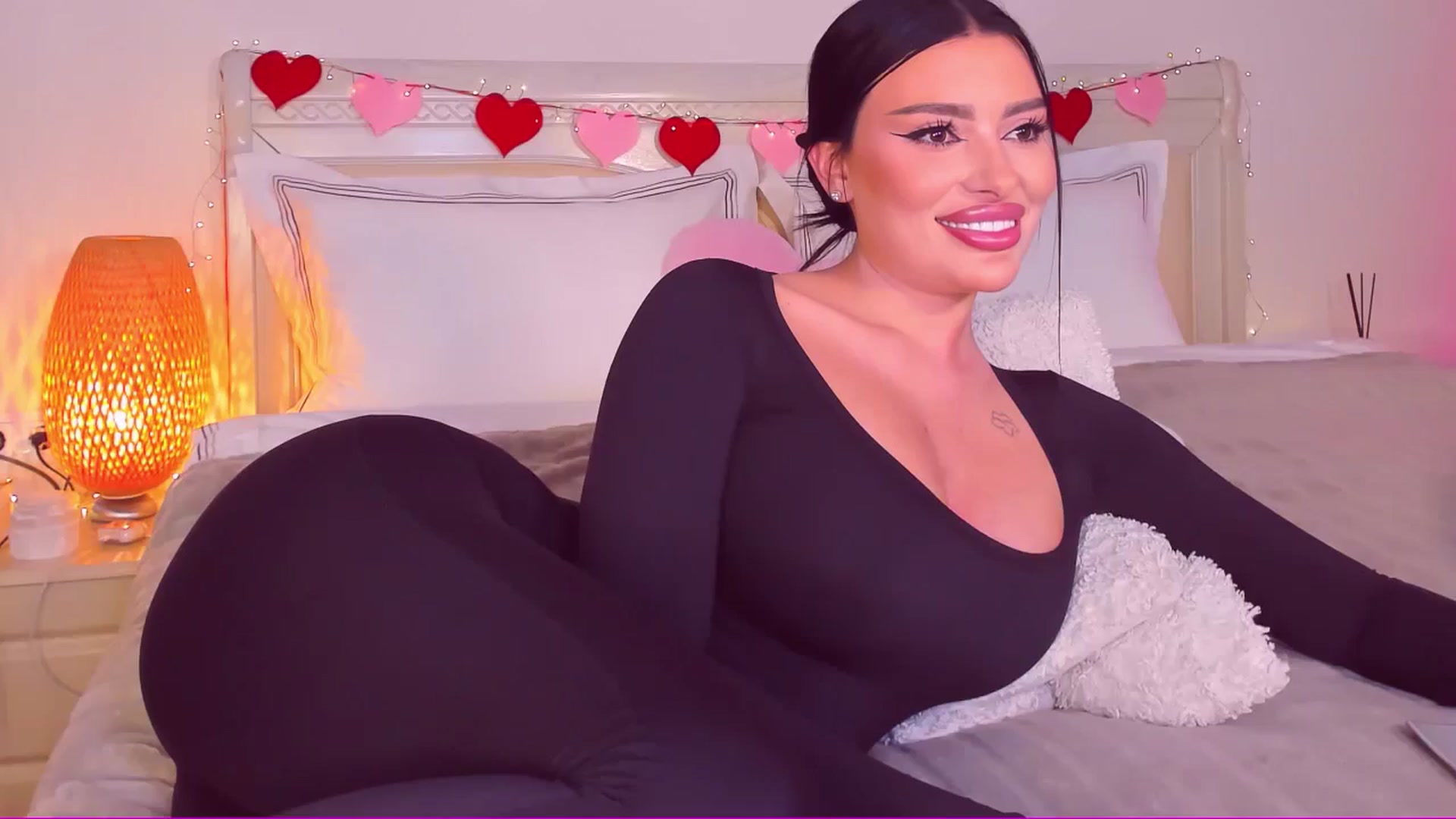 Gallery image thumbnail from Mary_Harris_'s myfreecams stream on, 03/09/2025, 13:42 image 9 of 20