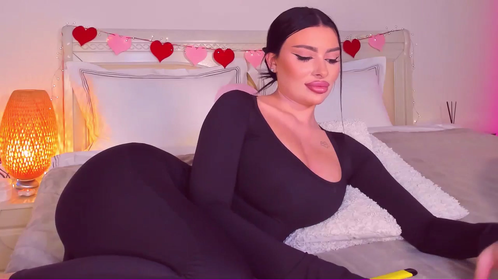 Gallery image thumbnail from Mary_Harris_'s myfreecams stream on, 03/09/2025, 14:59 image 6 of 20