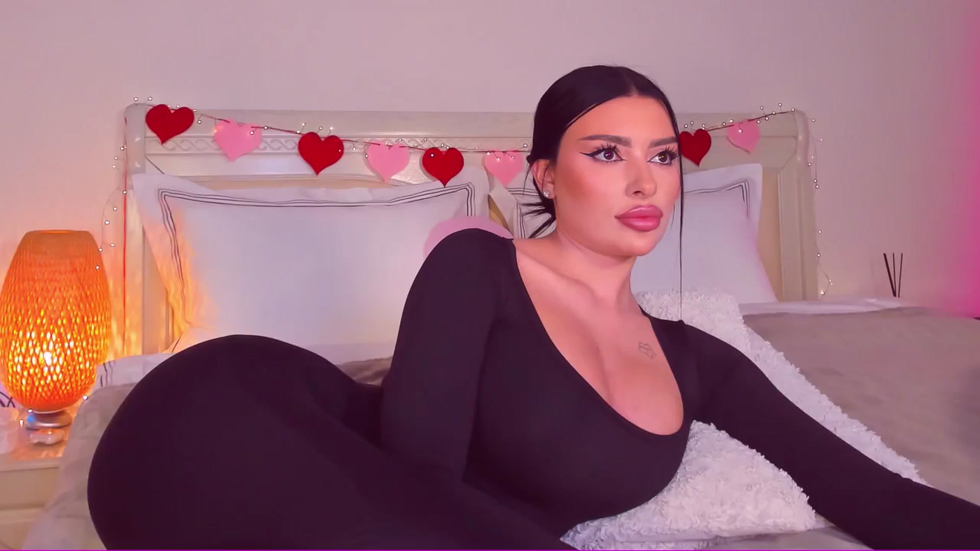 Gallery image thumbnail from Mary_Harris_'s myfreecams stream on, 03/09/2025, 14:59 image 1 of 20
