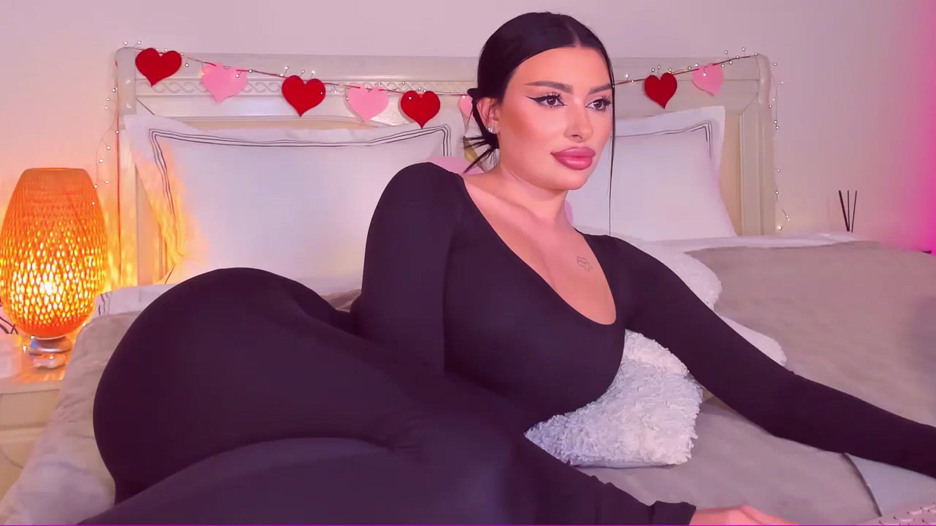 Gallery image thumbnail from Mary_Harris_'s myfreecams stream on, 03/09/2025, 14:59 image 15 of 20