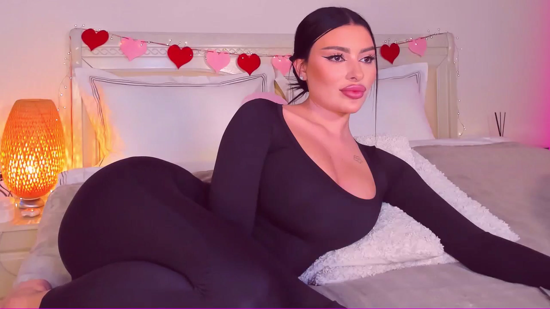 Gallery image thumbnail from Mary_Harris_'s myfreecams stream on, 03/09/2025, 14:59 image 2 of 20