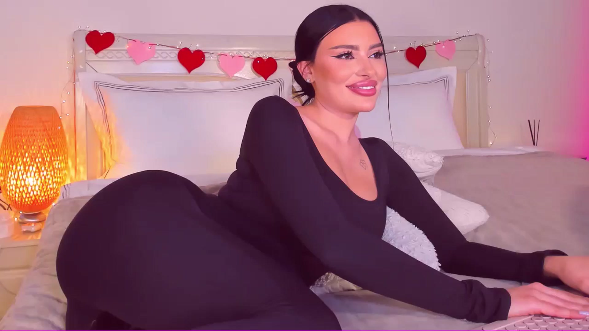Gallery image thumbnail from Mary_Harris_'s myfreecams stream on, 03/09/2025, 14:59 image 20 of 20